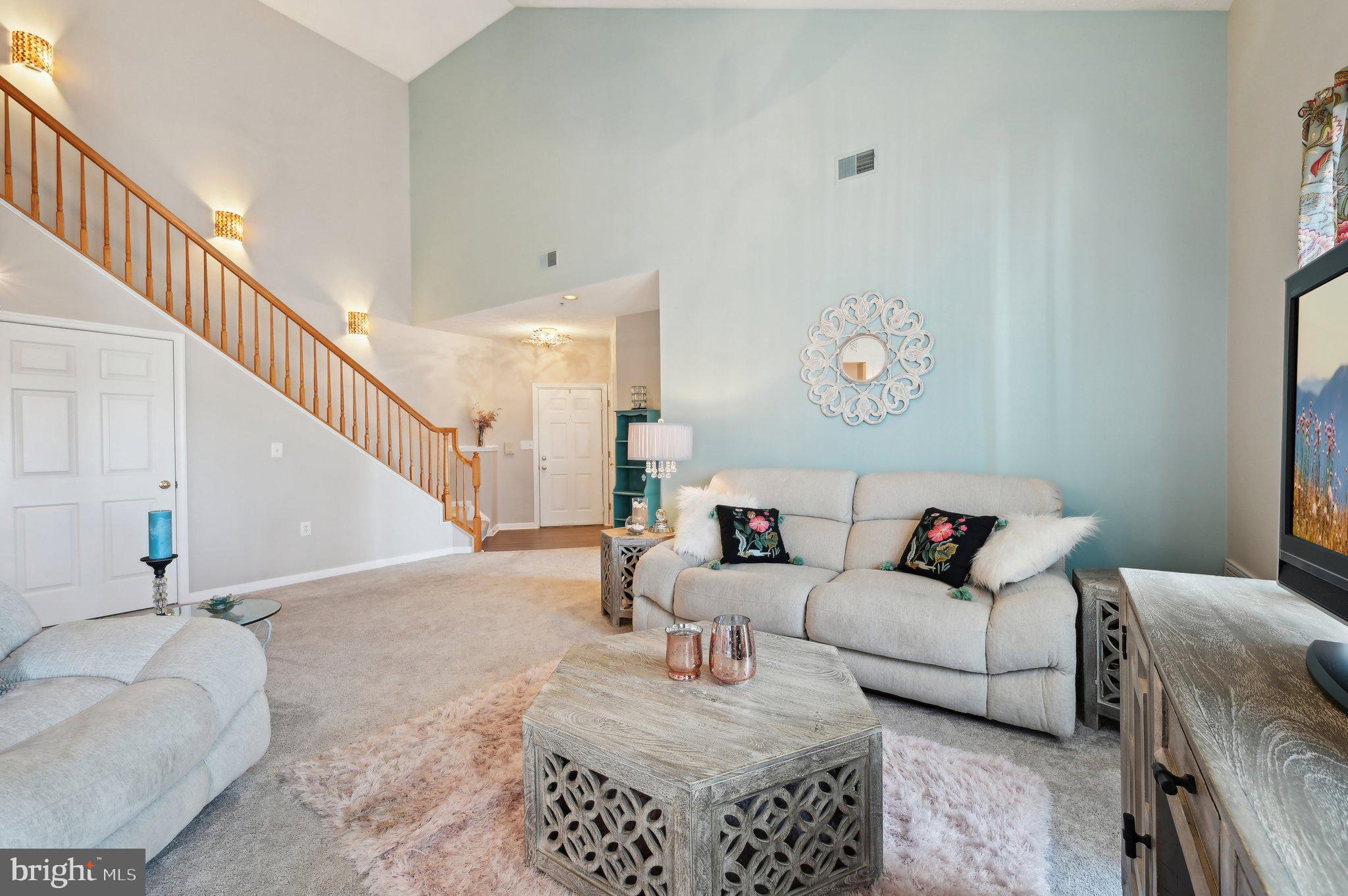 CHESTNUT POINT EAST - Residential