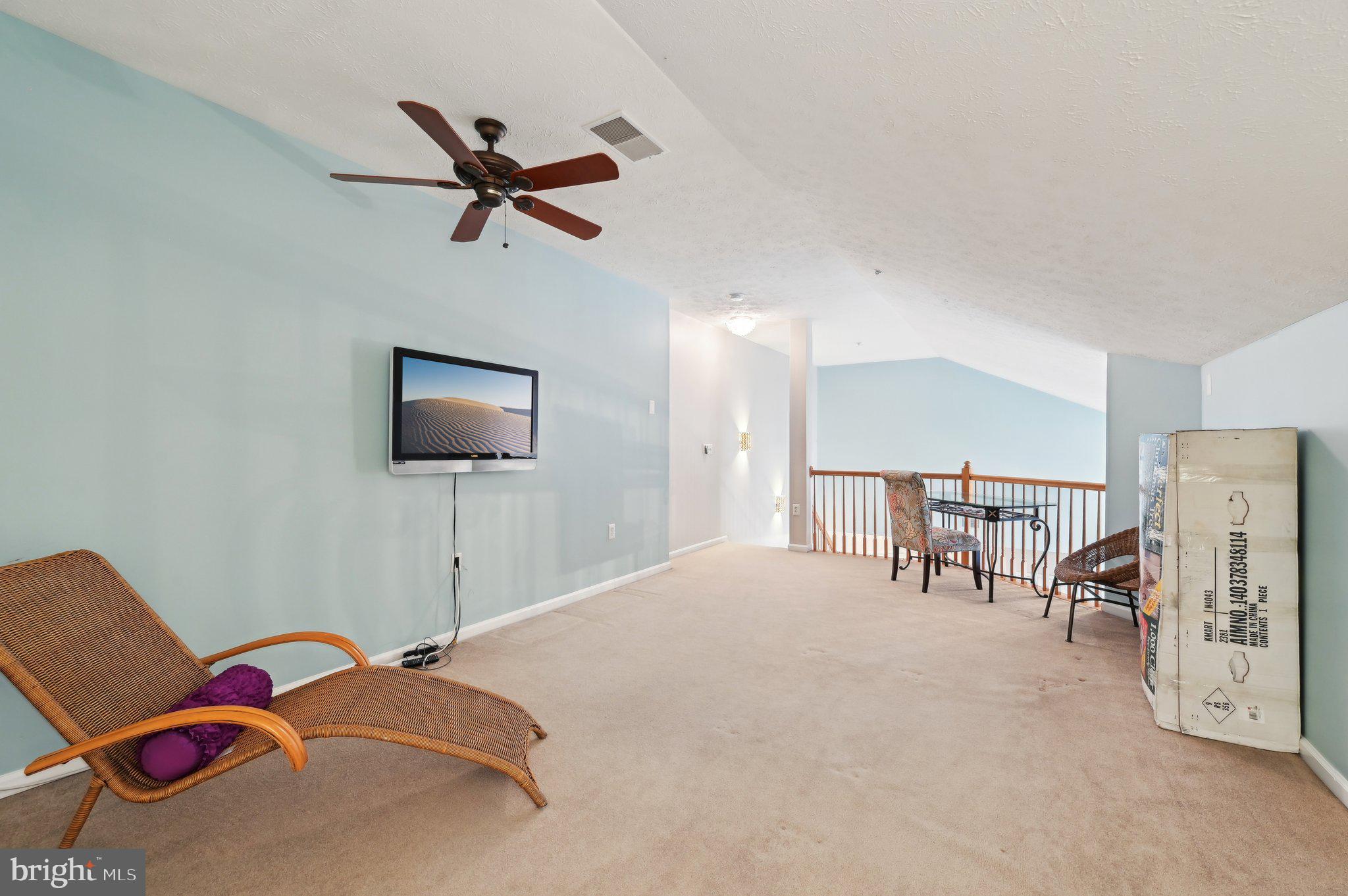 CHESTNUT POINT EAST - Residential