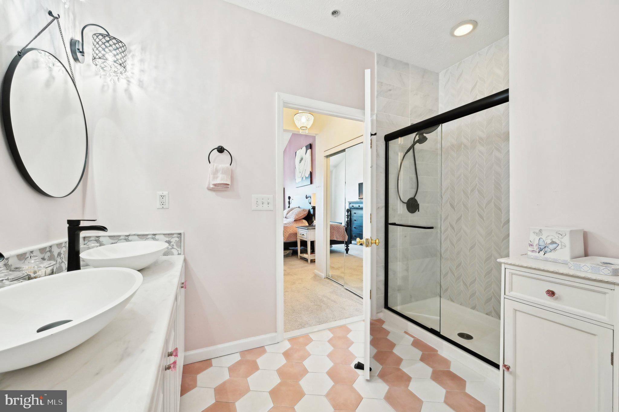 CHESTNUT POINT EAST - Residential