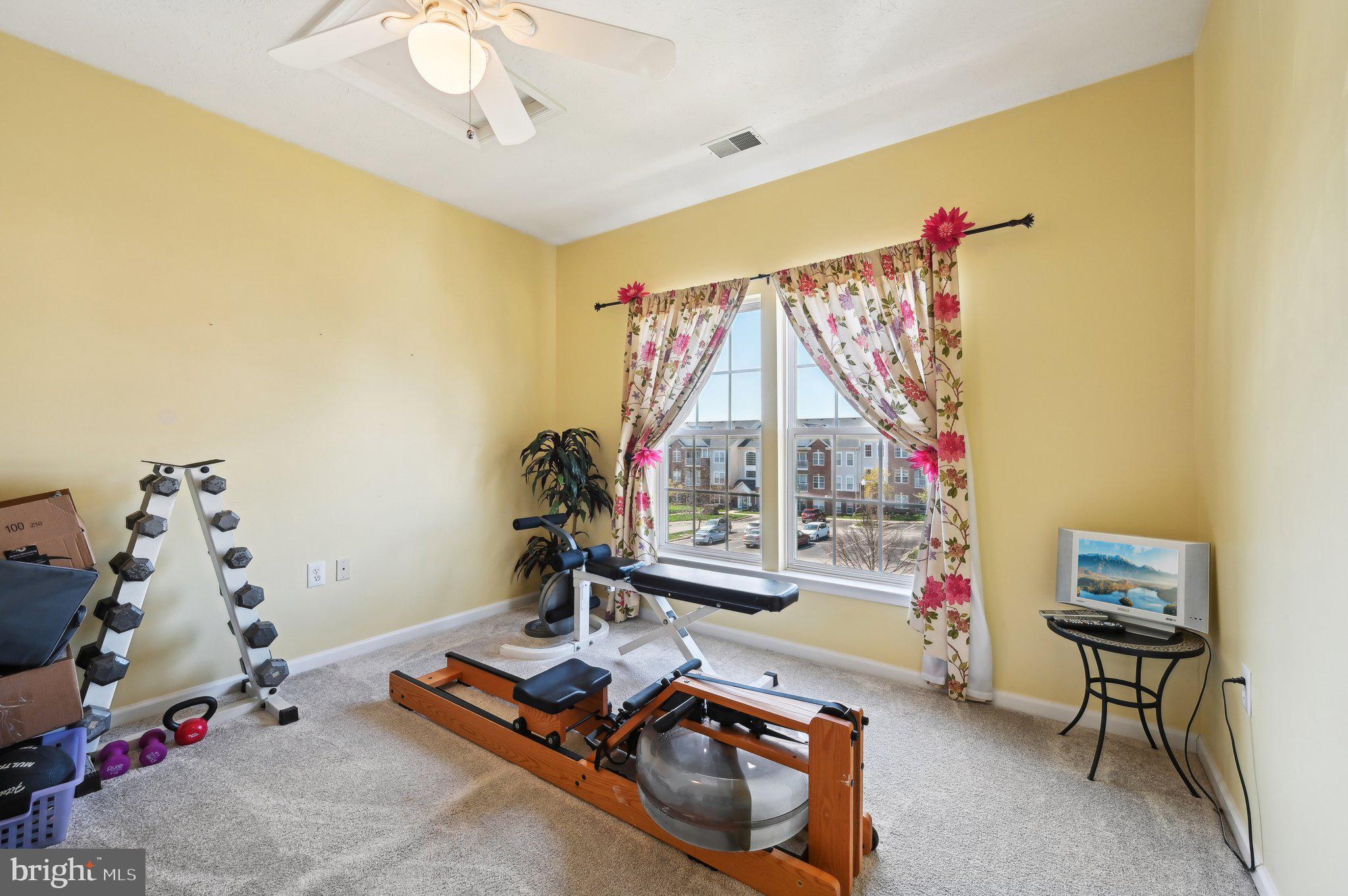 CHESTNUT POINT EAST - Residential