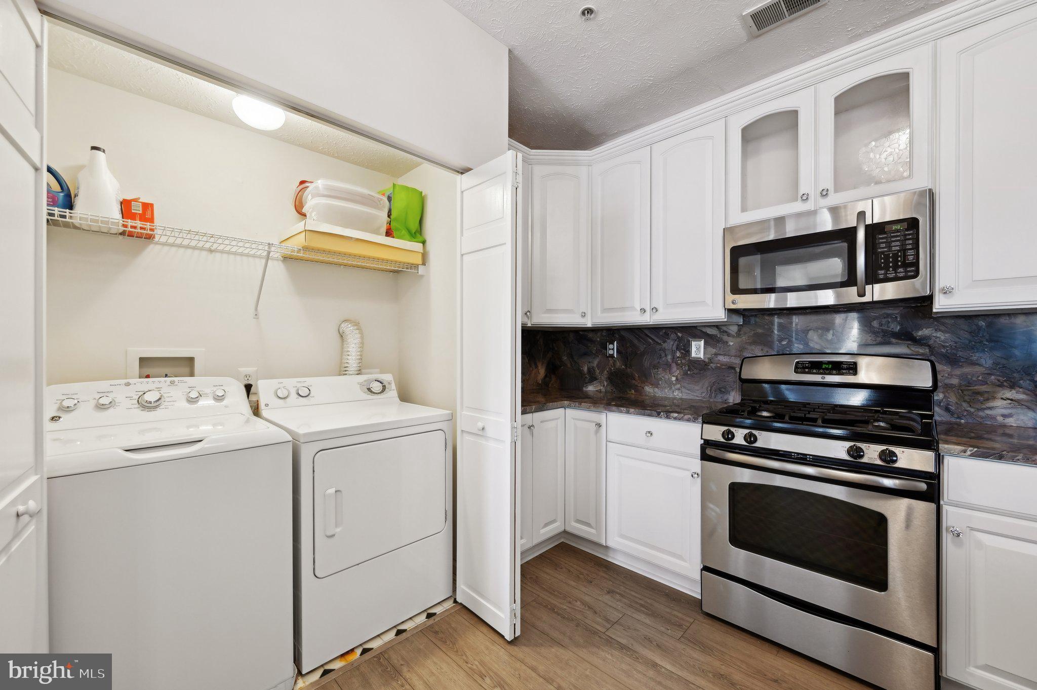 CHESTNUT POINT EAST - Residential