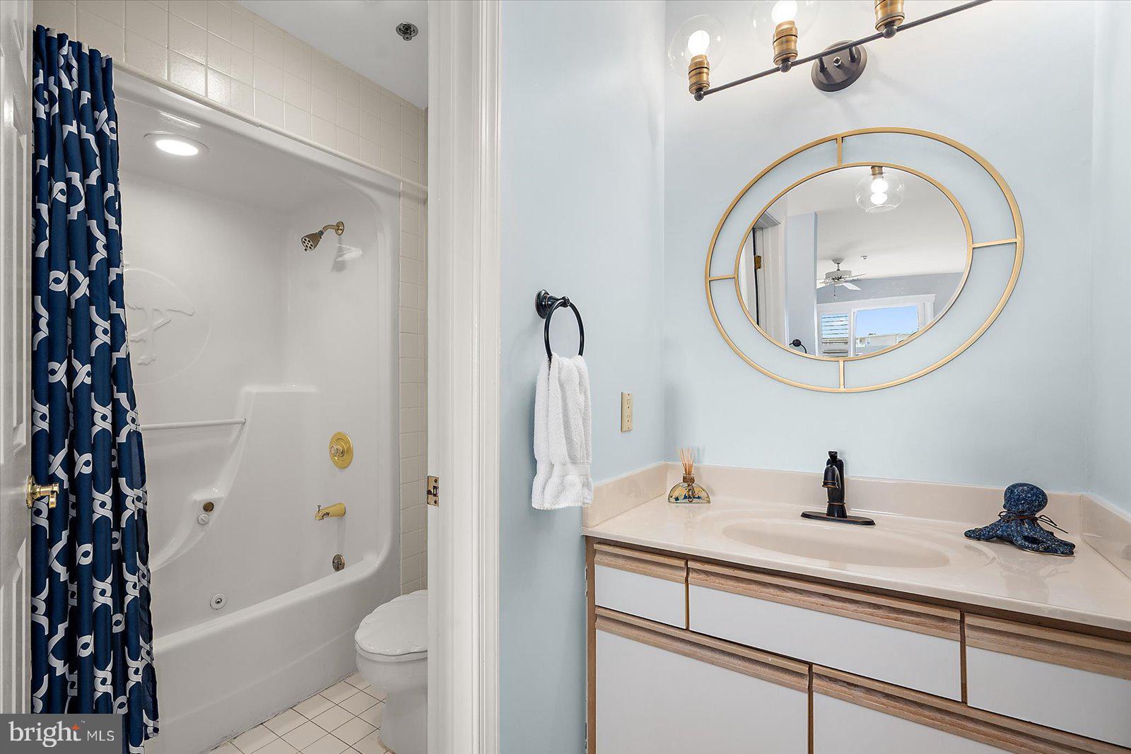 HERON HARBOUR - Residential