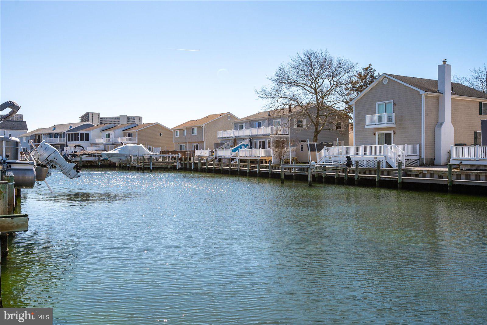 HERON HARBOUR - Residential