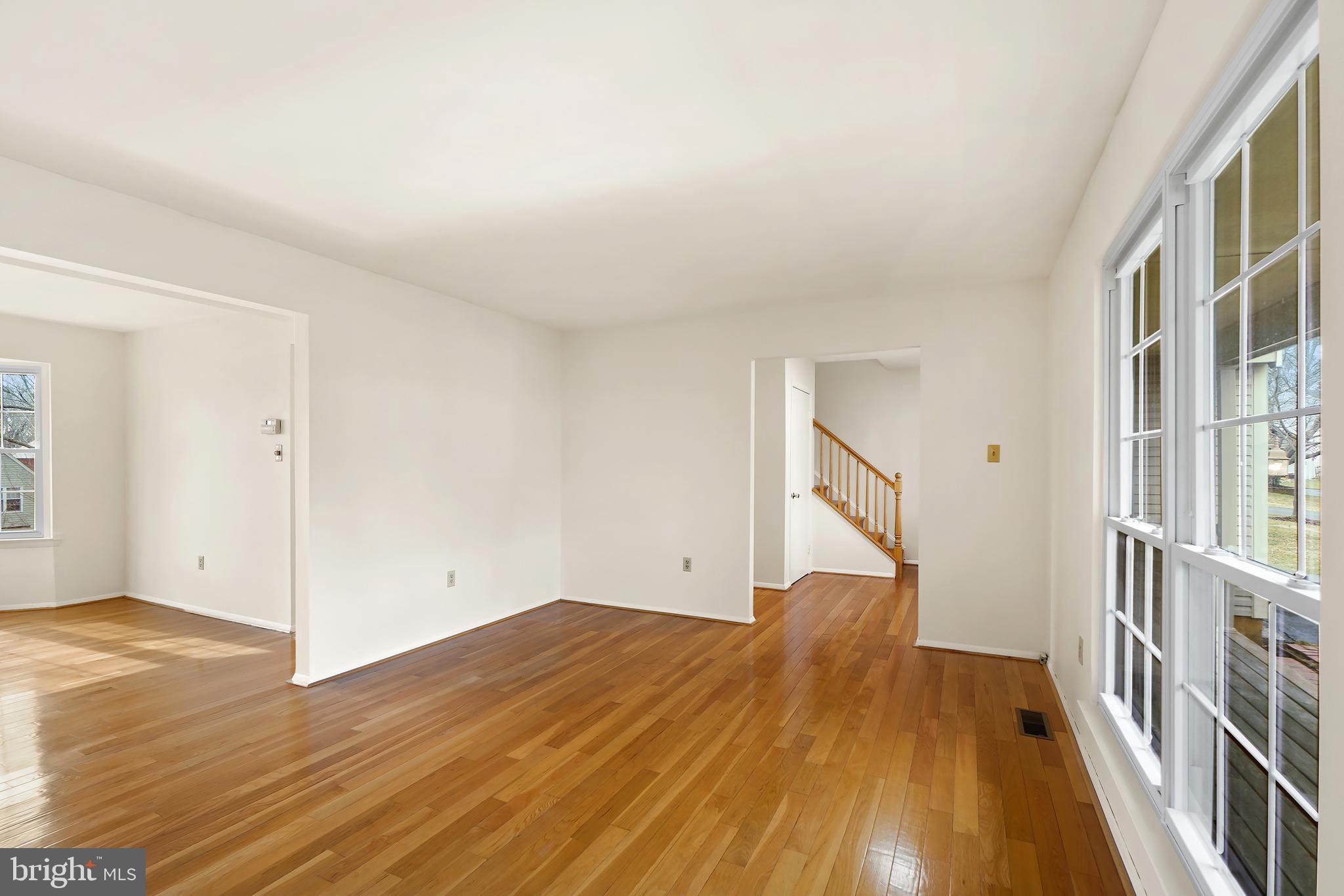 FLOWER HILL - Residential