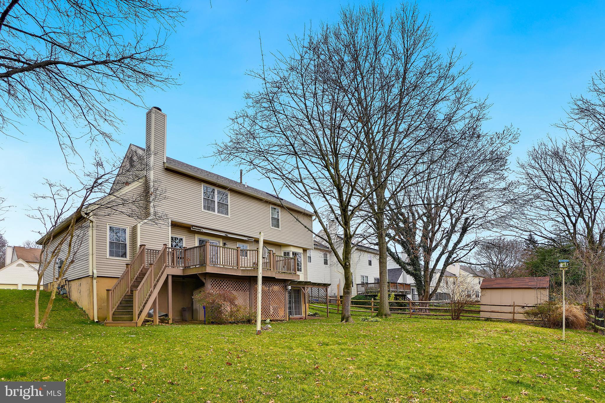 FLOWER HILL - Residential