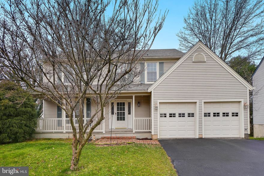 OFFER DEADLINE TUESDAY 2/27 AT NOON. Light filled & Freshly painted. Kitchen updated a few years ago - cabinets, counters, SS appliances; HWF on entry, except Family Room - Carpet; & kitchen - tile.
4 bedrooms upstairs: Huge master suite-plenty of closet space + vanity area. Ceiling fans in all bedrooms.
Hall bath updated.
Roof - 2023; Thompson Creek windows -   15 years old
Hardwood staris and hall on 2nd level; Bedrooms are carpeted.
Walk out basement to level back yard. Half bath in basement; Separate Laundry room; Storage/Work Room.
There's a lot of house for the money.
EXPECTED ON MARKET 2/24 - PROFESIONAL PHOTOS COMING!