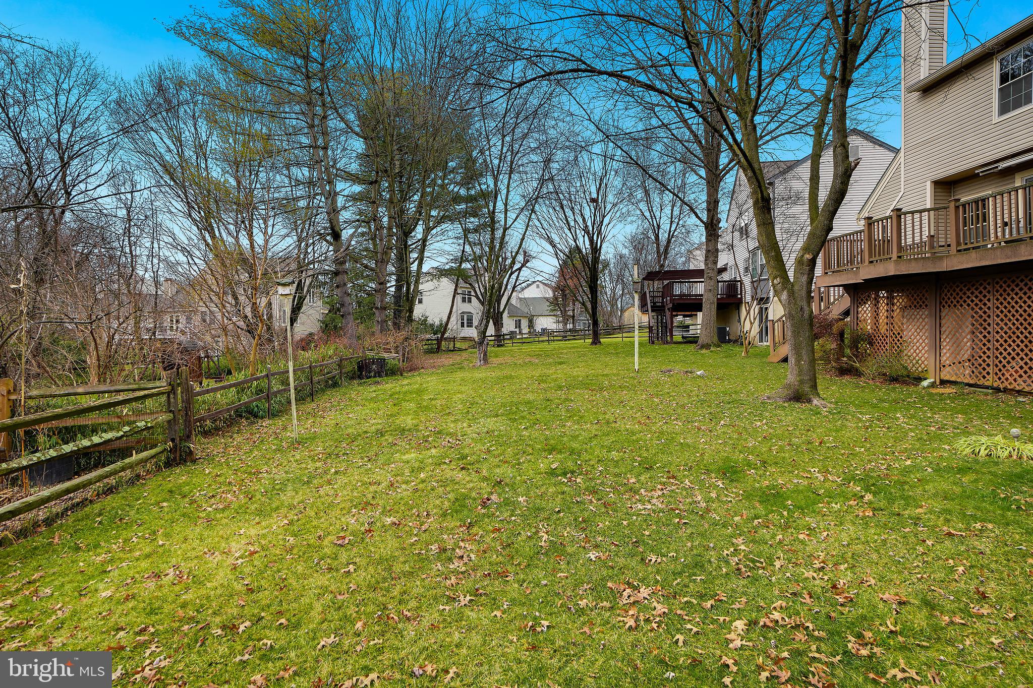 FLOWER HILL - Residential