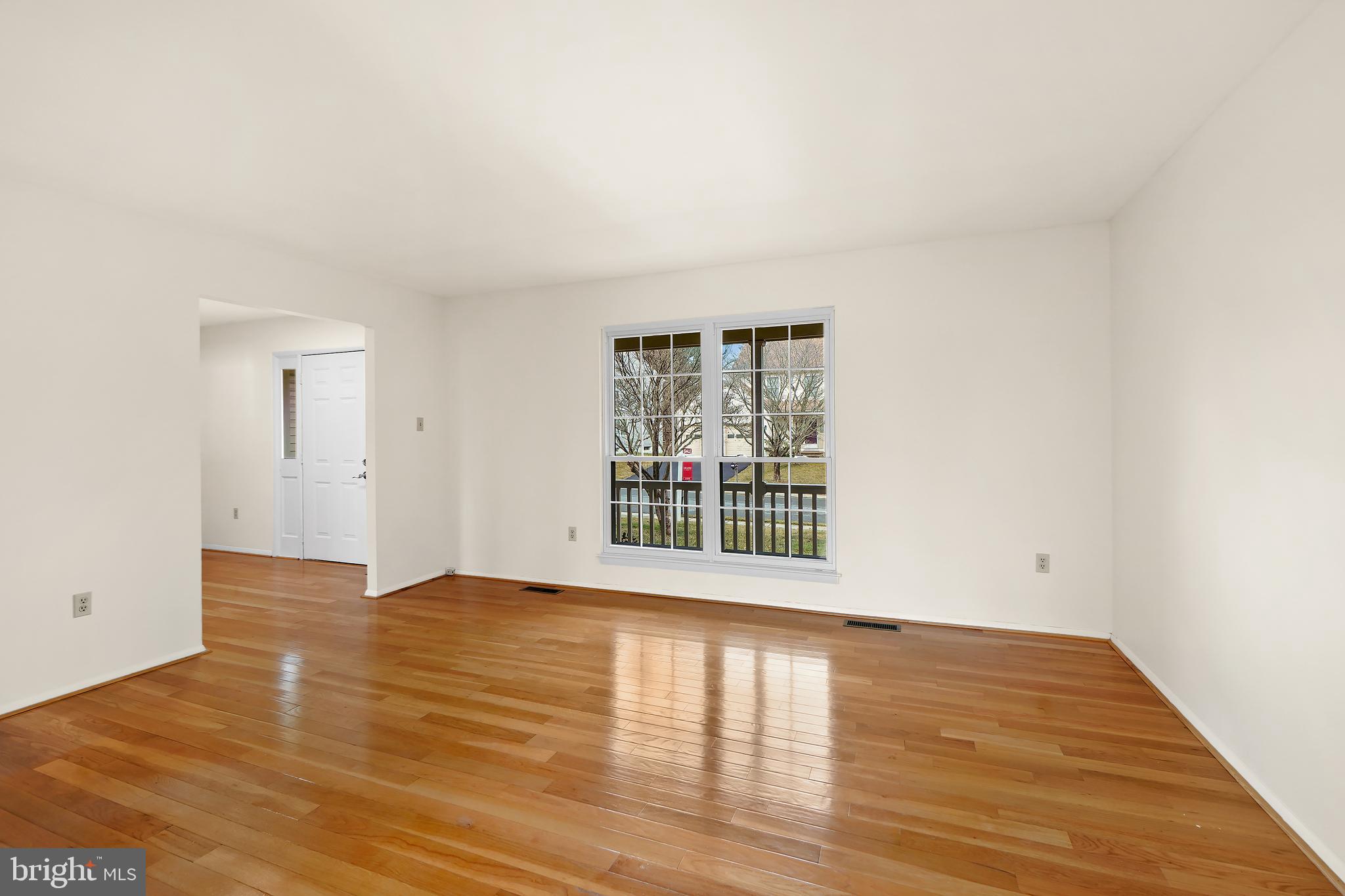 FLOWER HILL - Residential