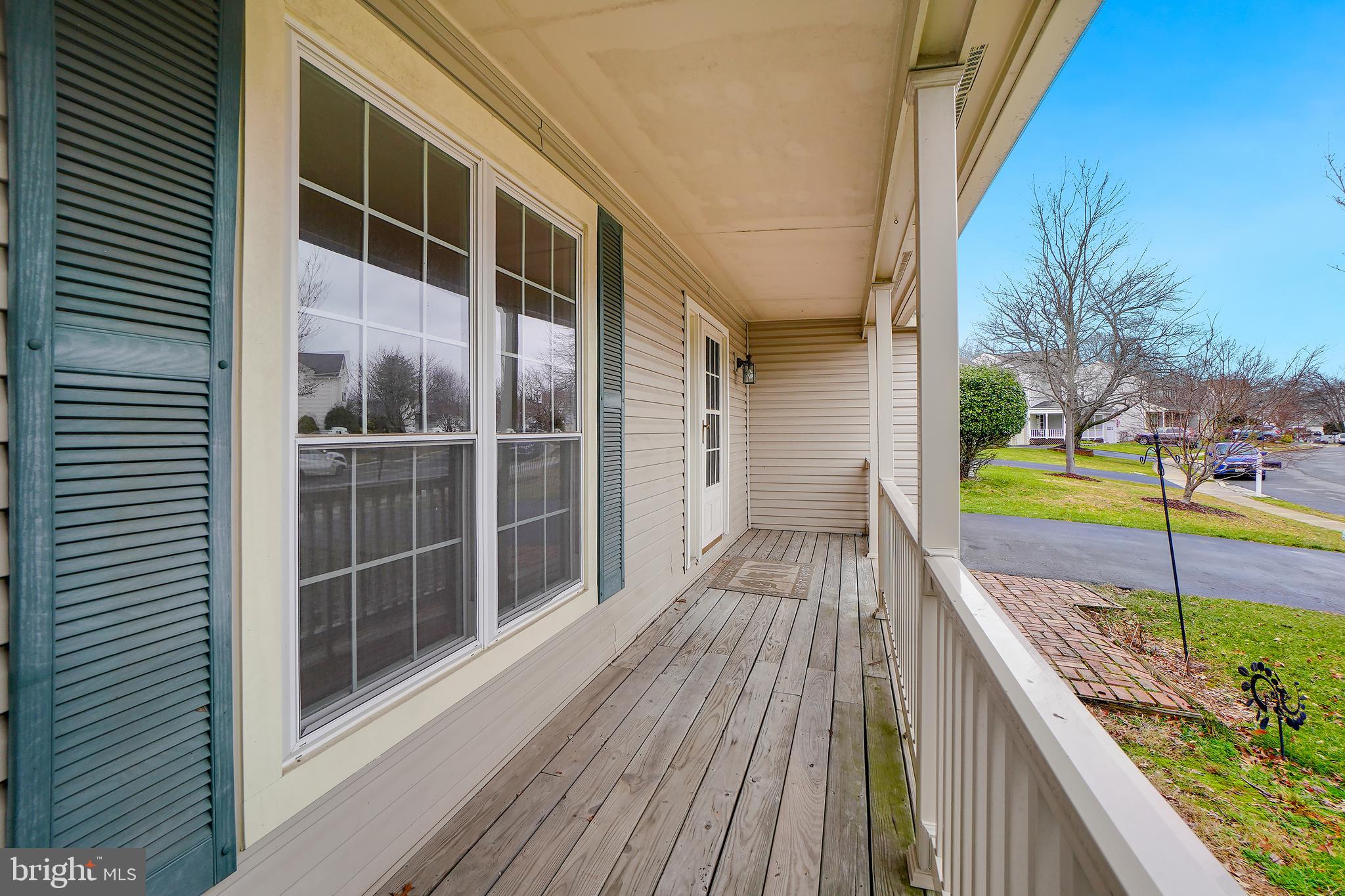 FLOWER HILL - Residential