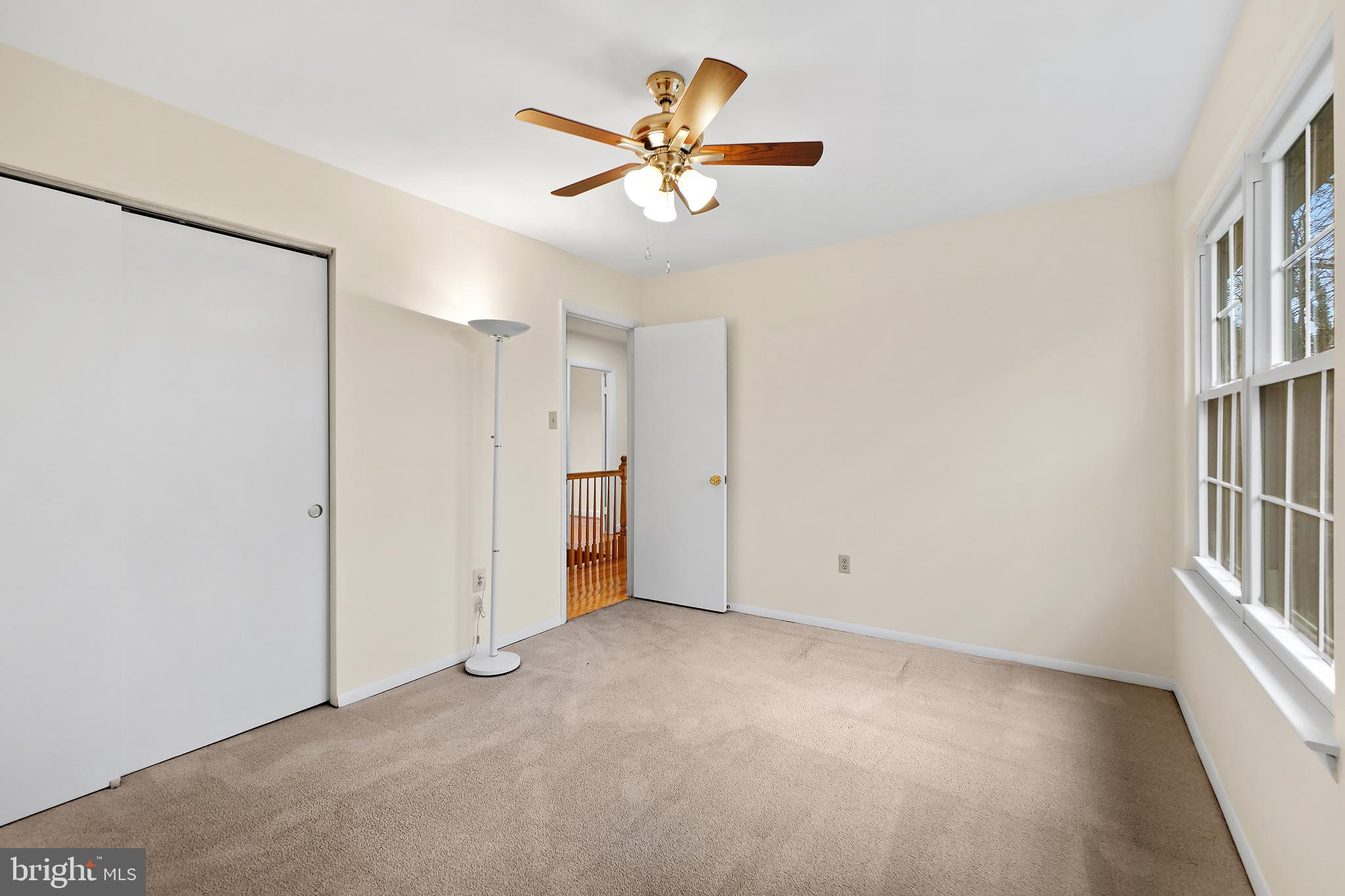 FLOWER HILL - Residential