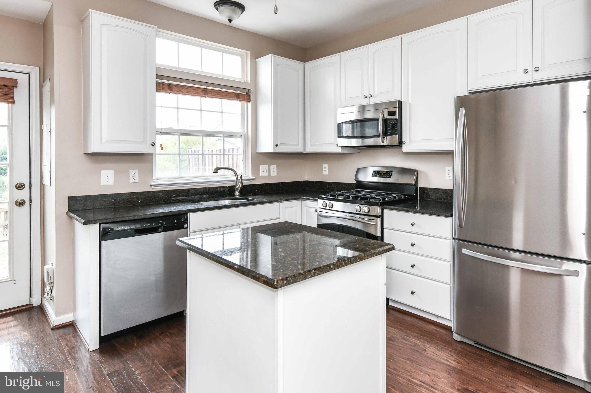 ASHBROOK VILLAGE - Residential Lease