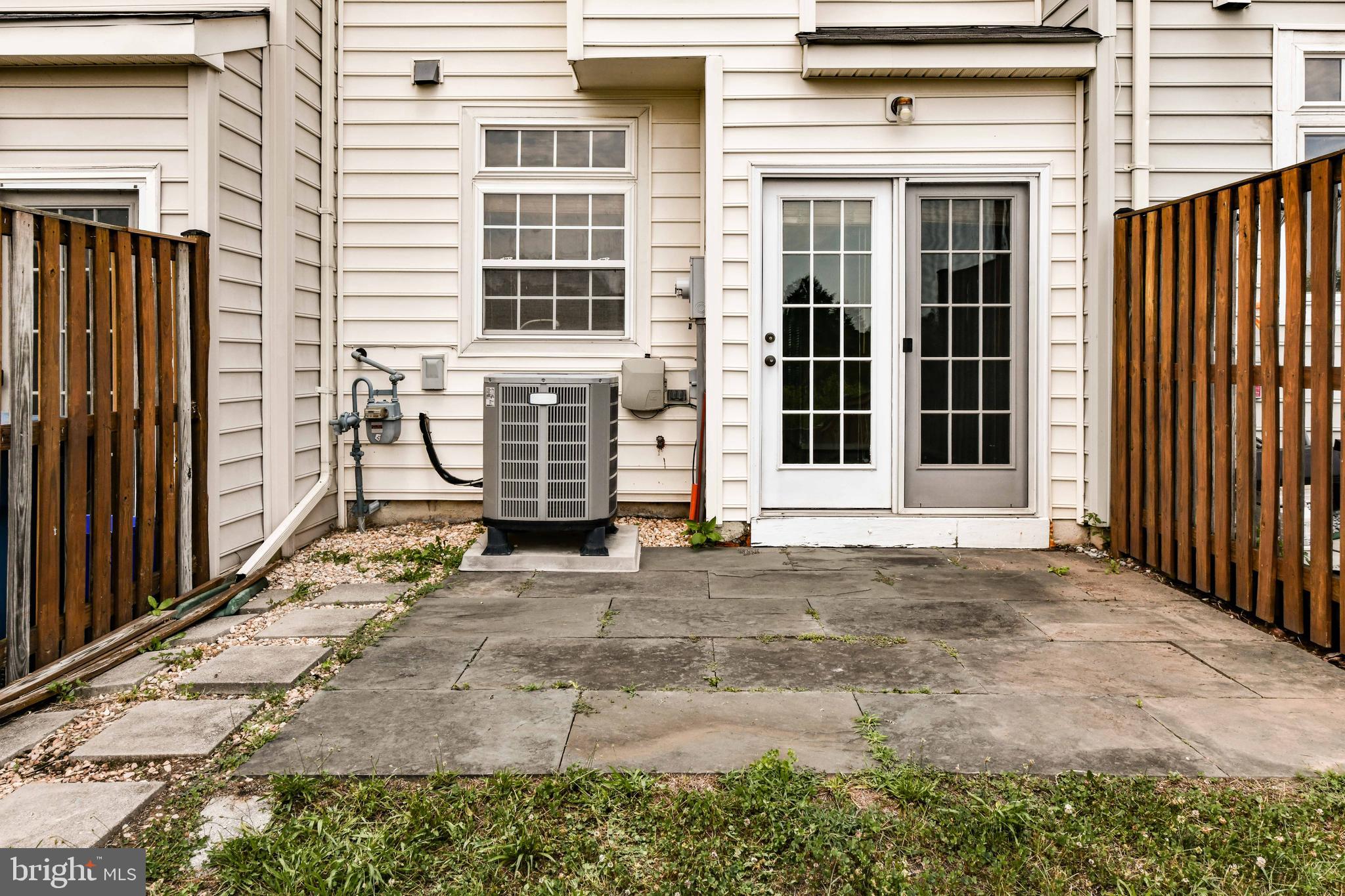 ASHBROOK VILLAGE - Residential Lease