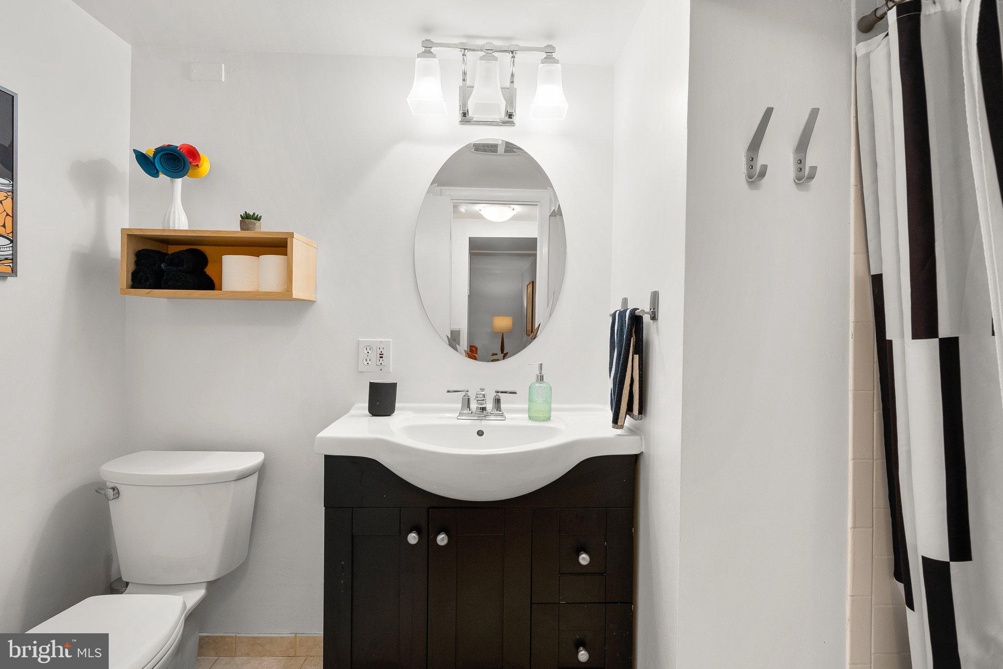 SEVEN OAKS - Residential