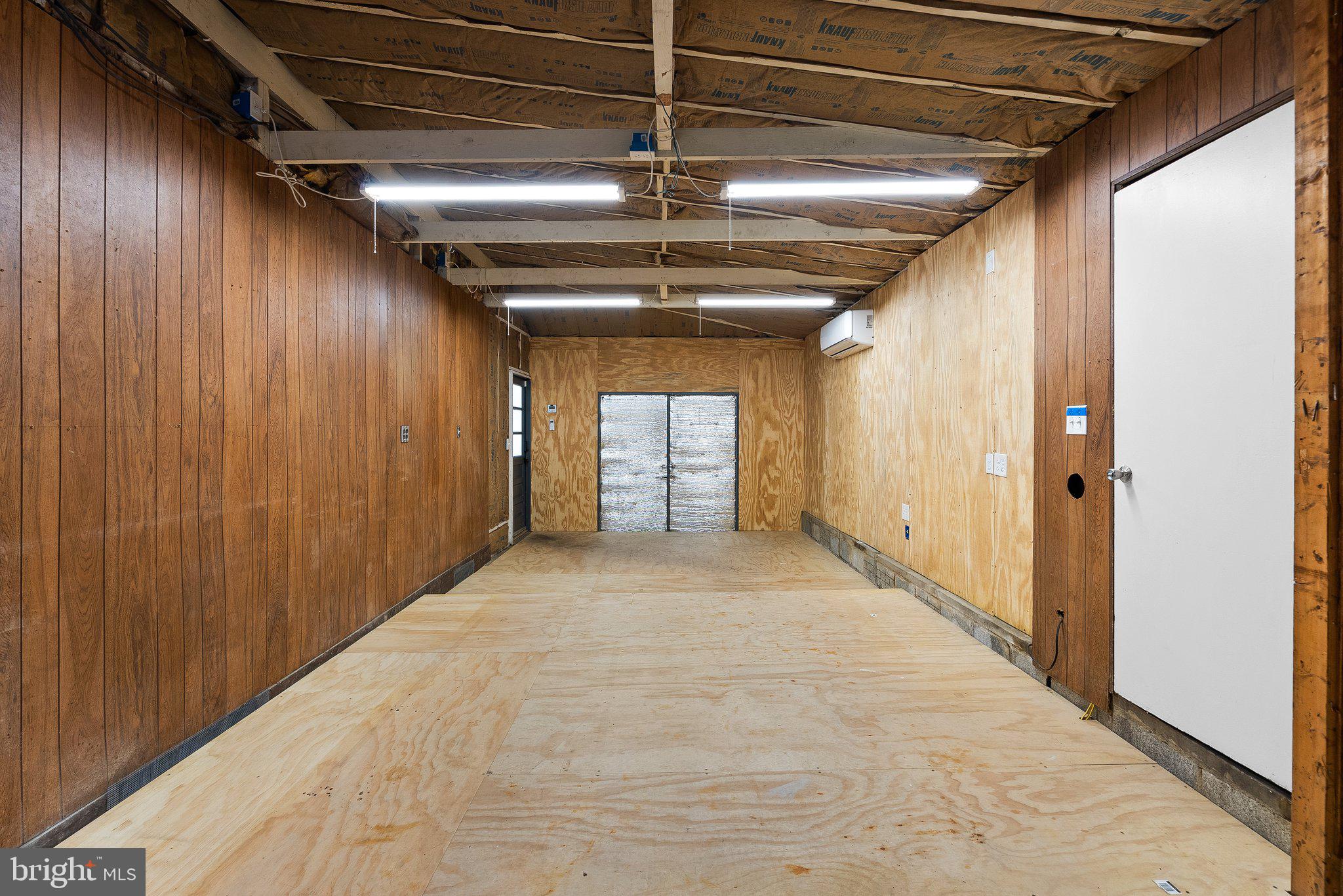 SEVEN OAKS - Residential