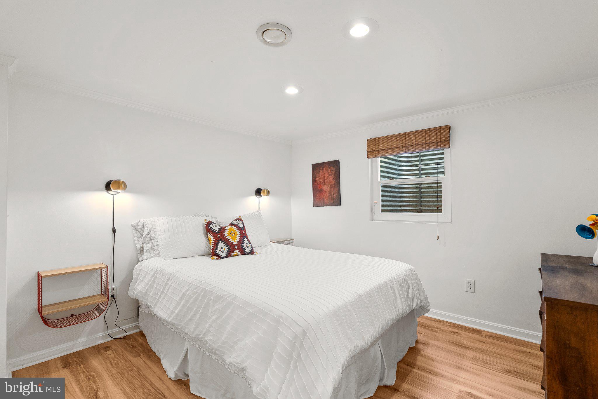 SEVEN OAKS - Residential