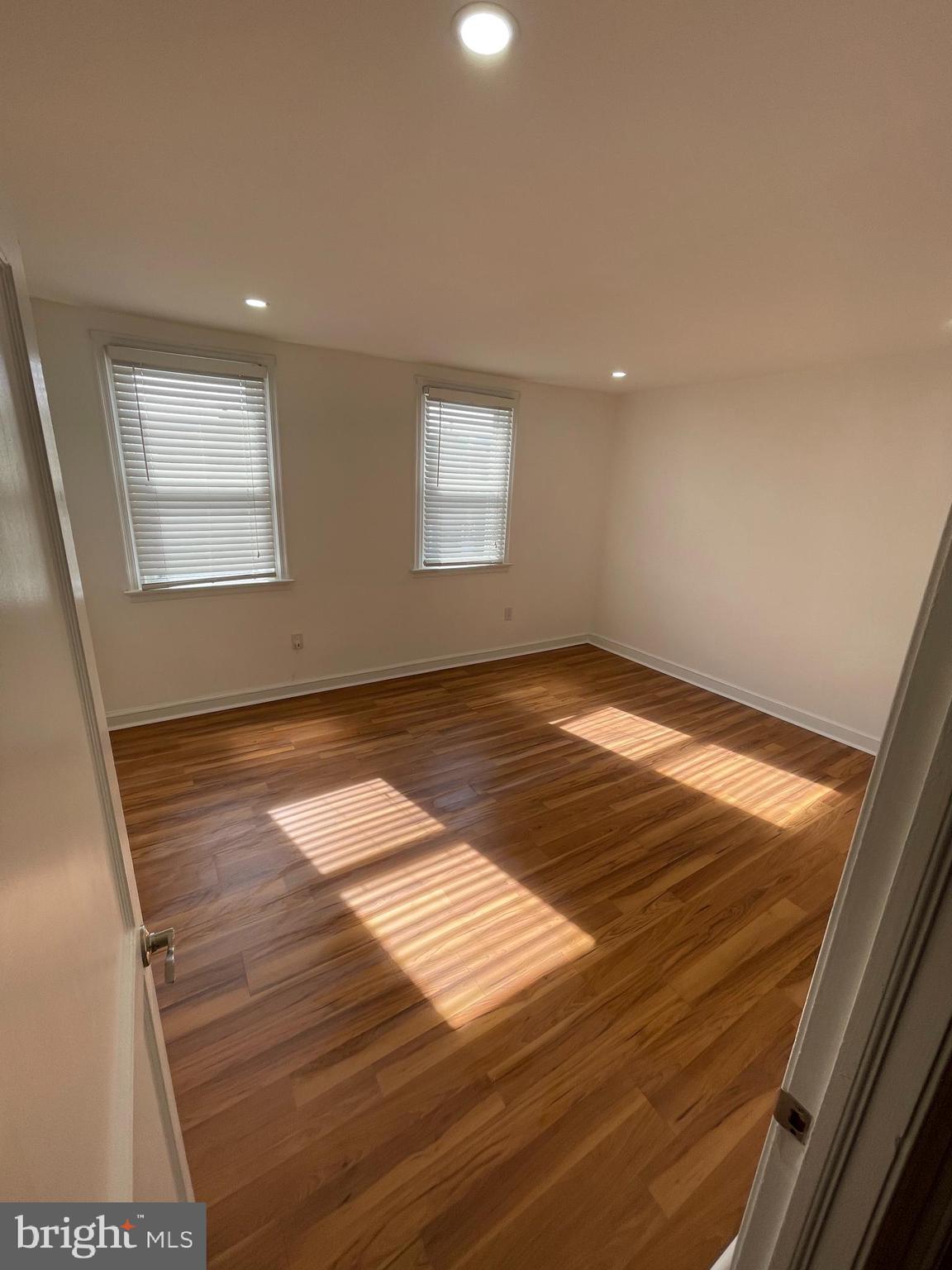 CASTOR GARDENS - Residential