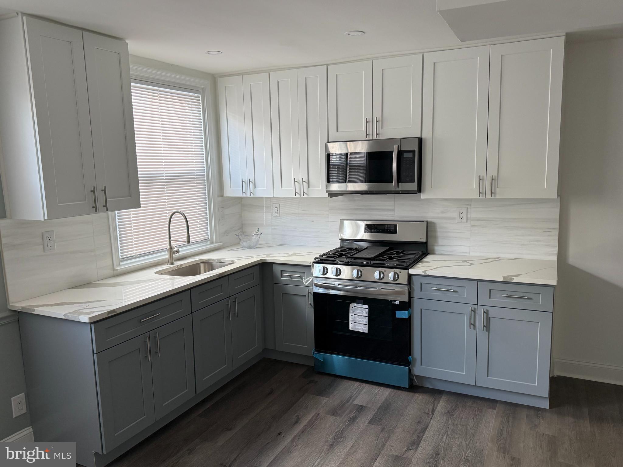 CASTOR GARDENS - Residential