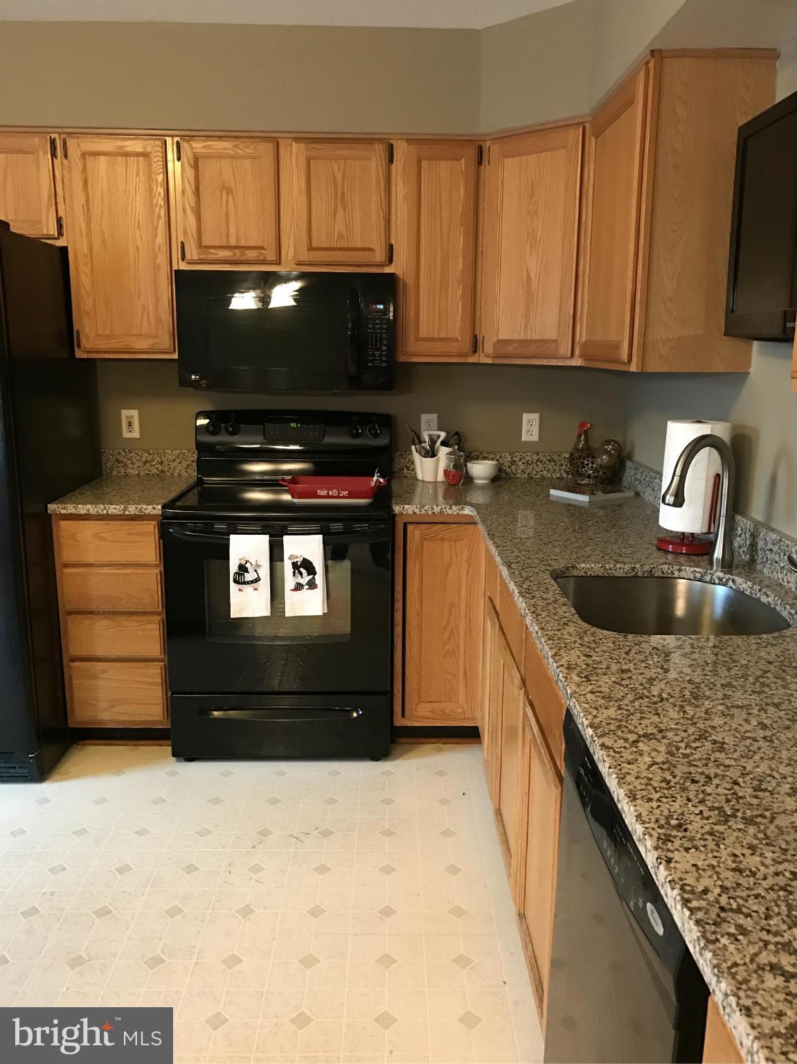 NOTTINGHAM VILLAGE - Residential