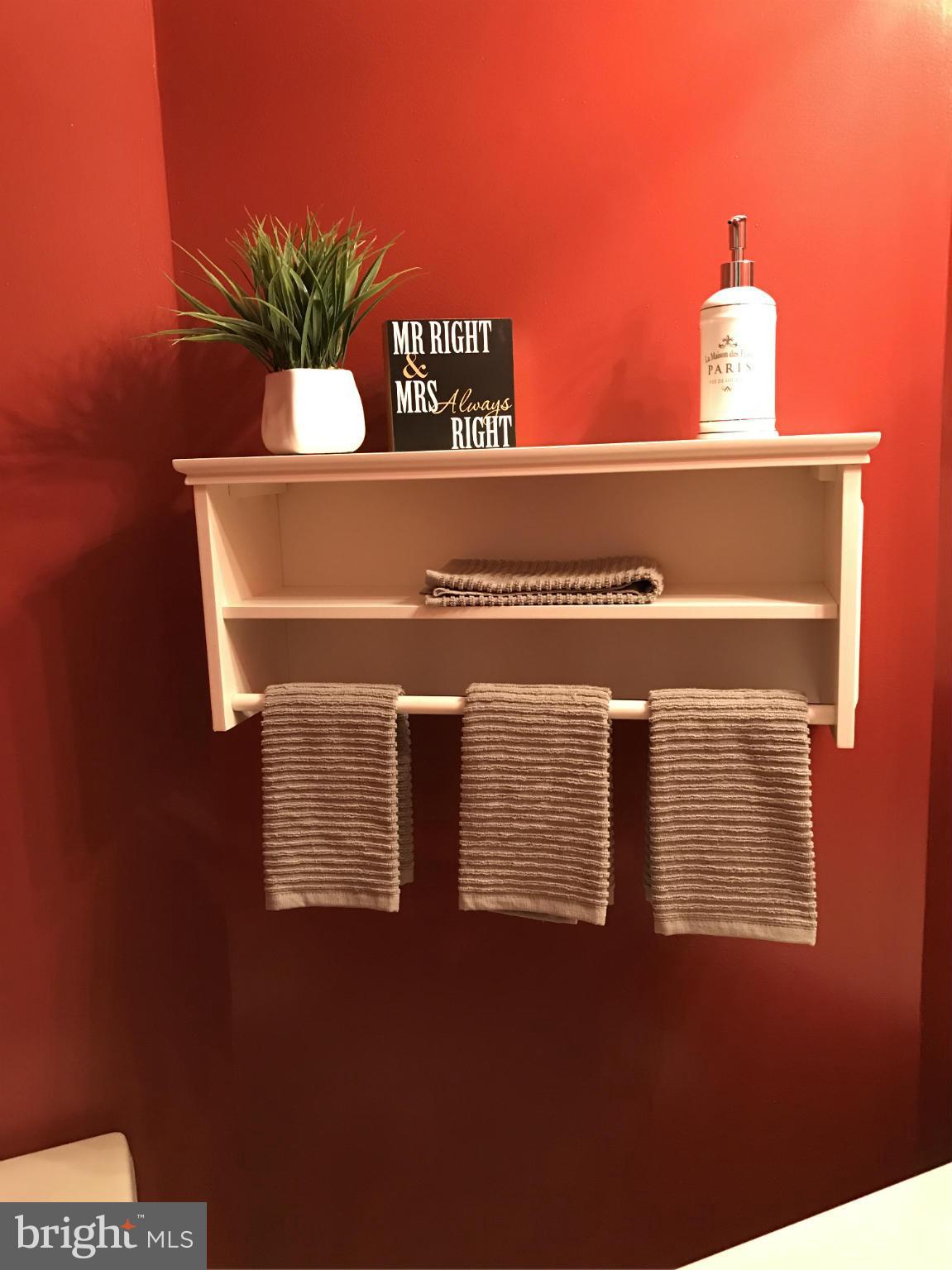 NOTTINGHAM VILLAGE - Residential