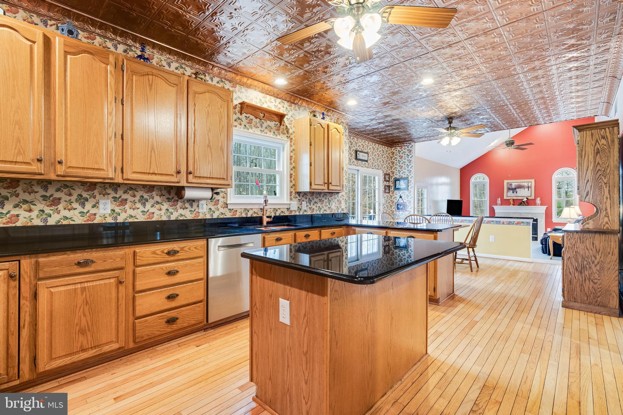 PEACH BLOSSOM FARM - Residential