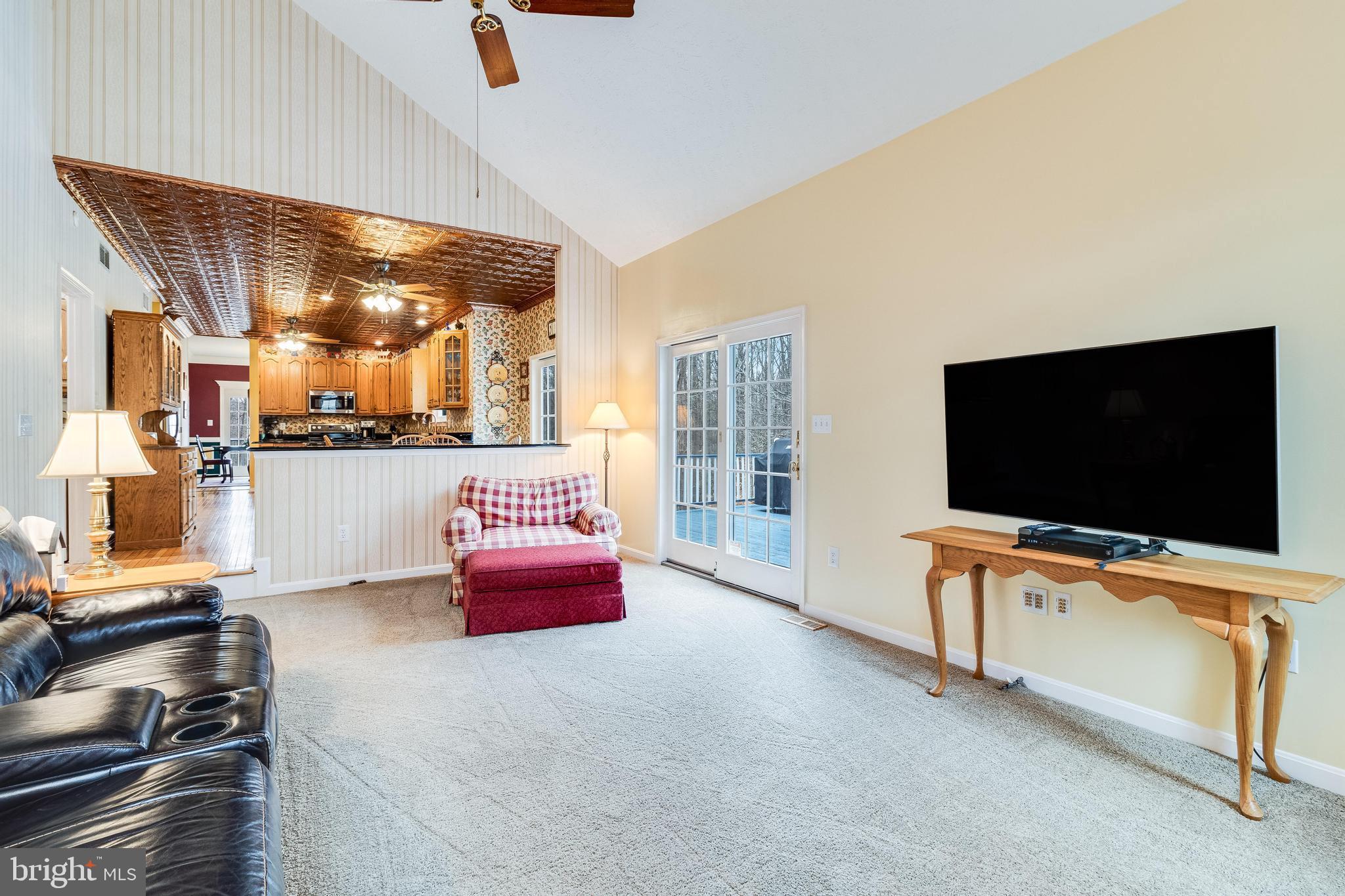 PEACH BLOSSOM FARM - Residential