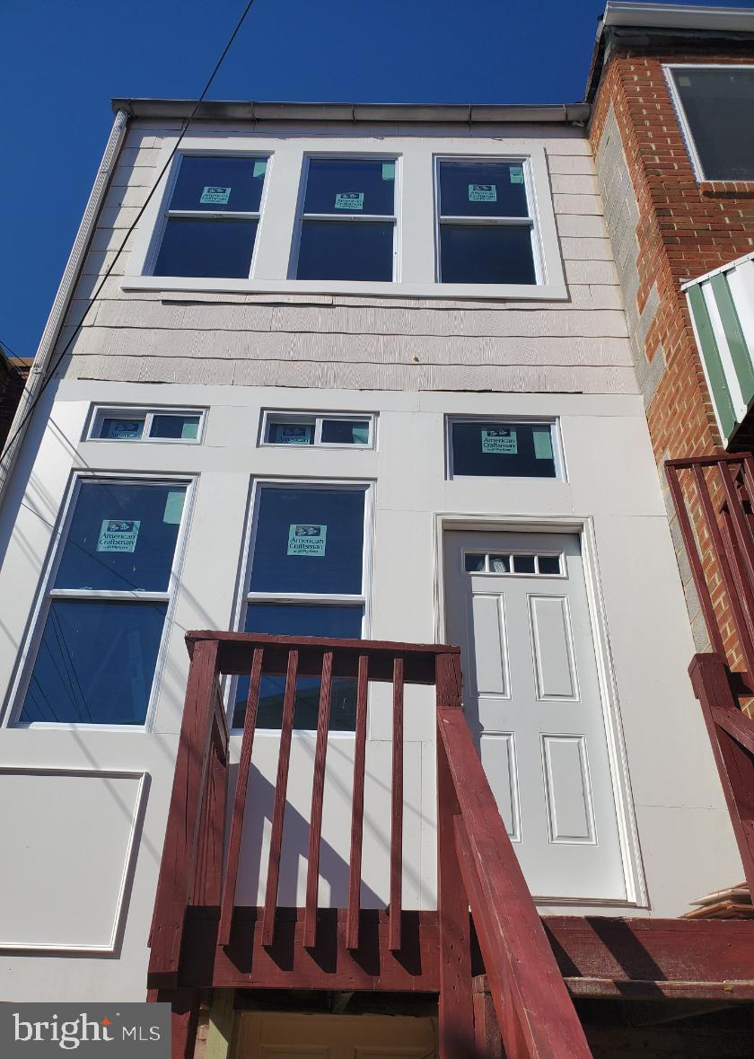 1122 COLUMBIA ROAD NW