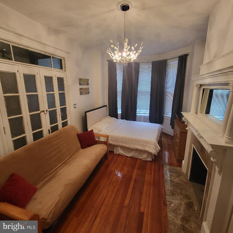 1122 COLUMBIA ROAD NW