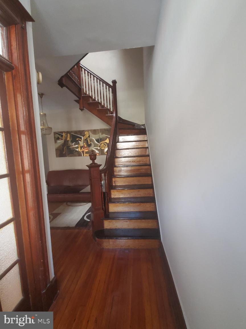 1122 COLUMBIA ROAD NW