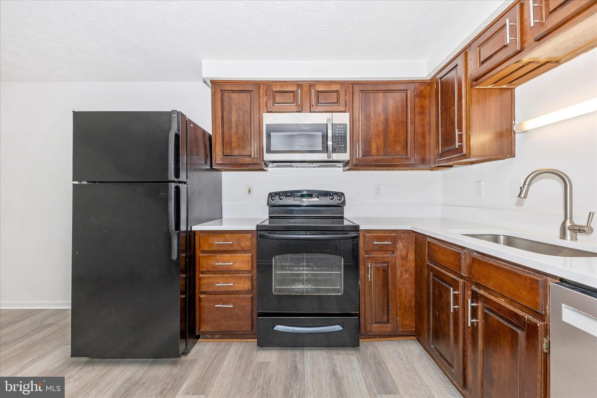 OVERLOOK - Residential