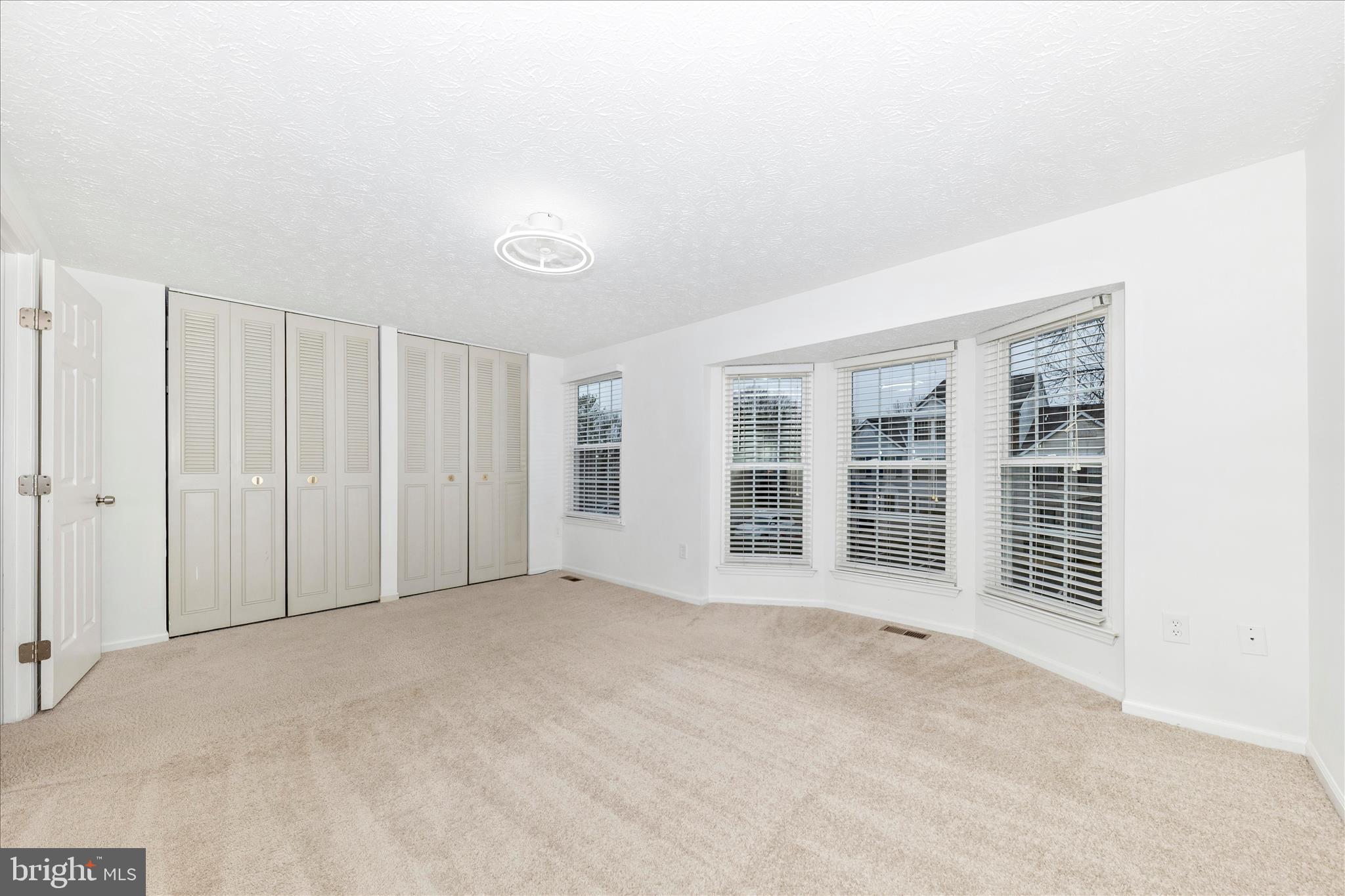 OVERLOOK - Residential