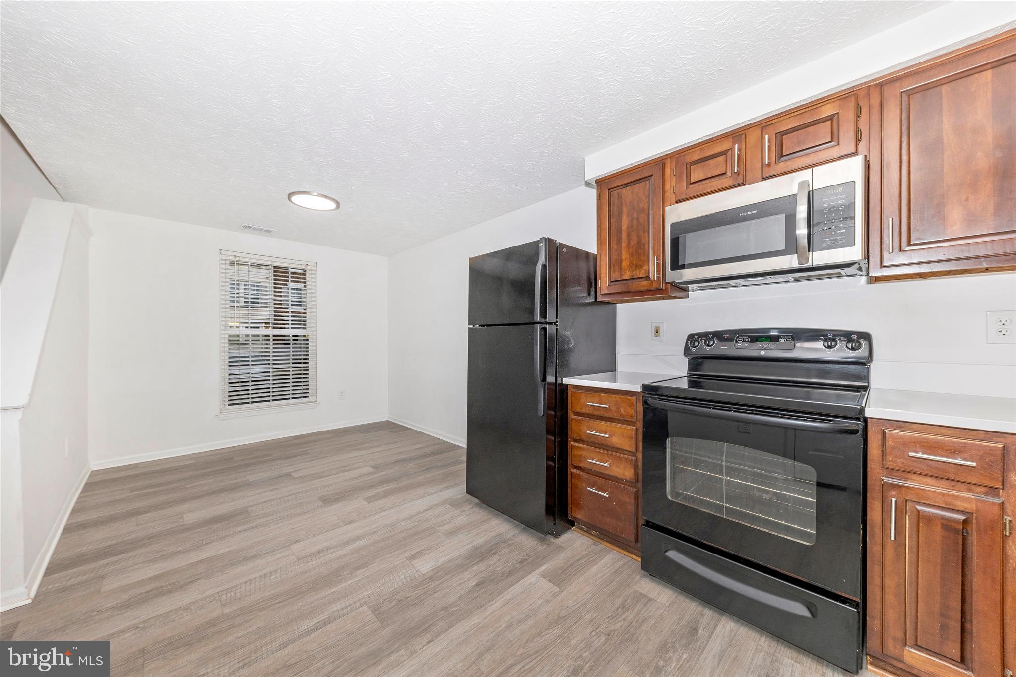 OVERLOOK - Residential