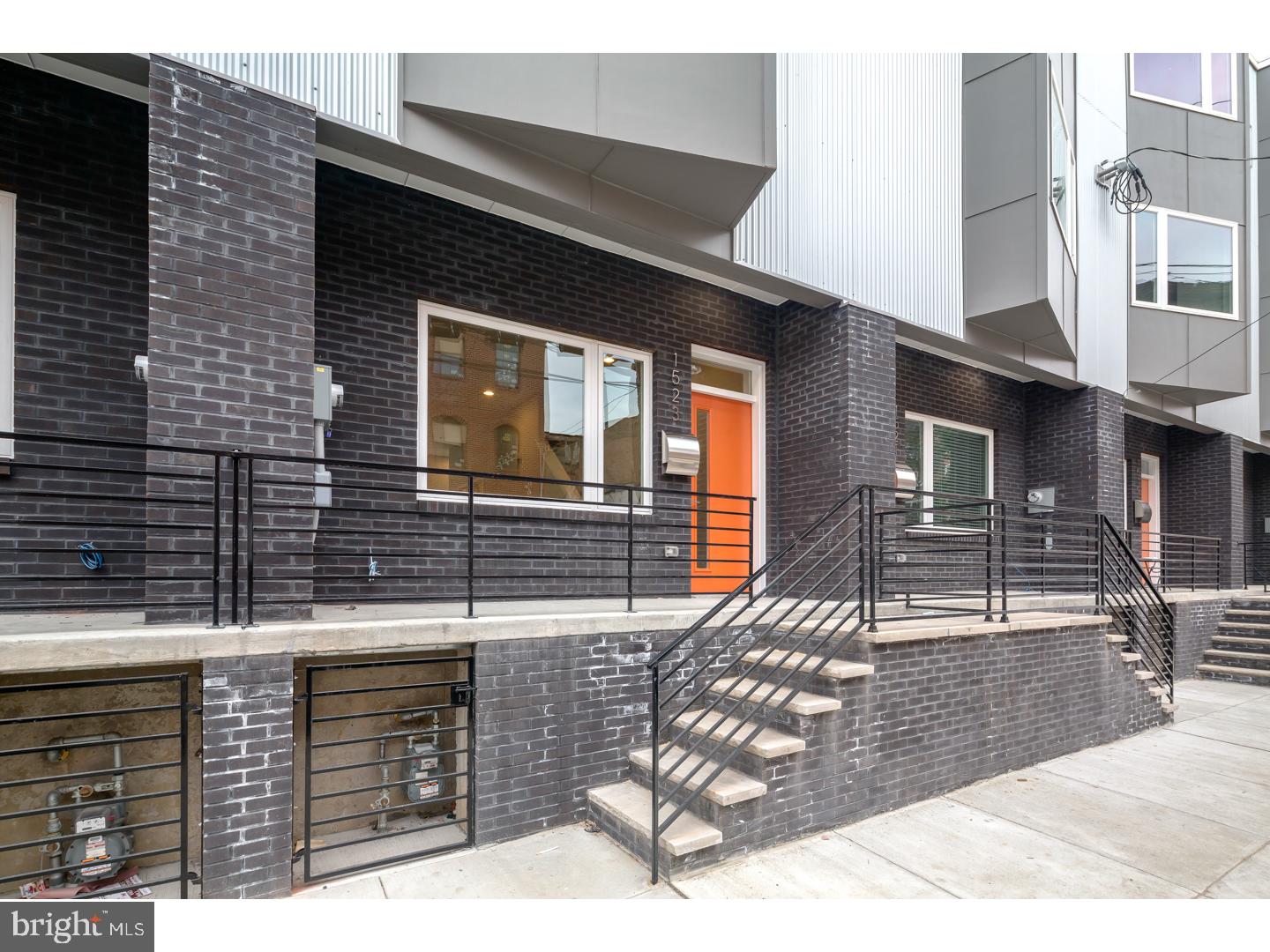 SOUTH KENSINGTON - Residential