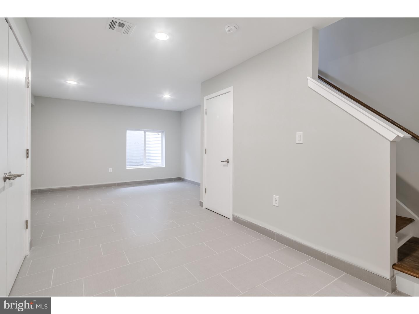 SOUTH KENSINGTON - Residential