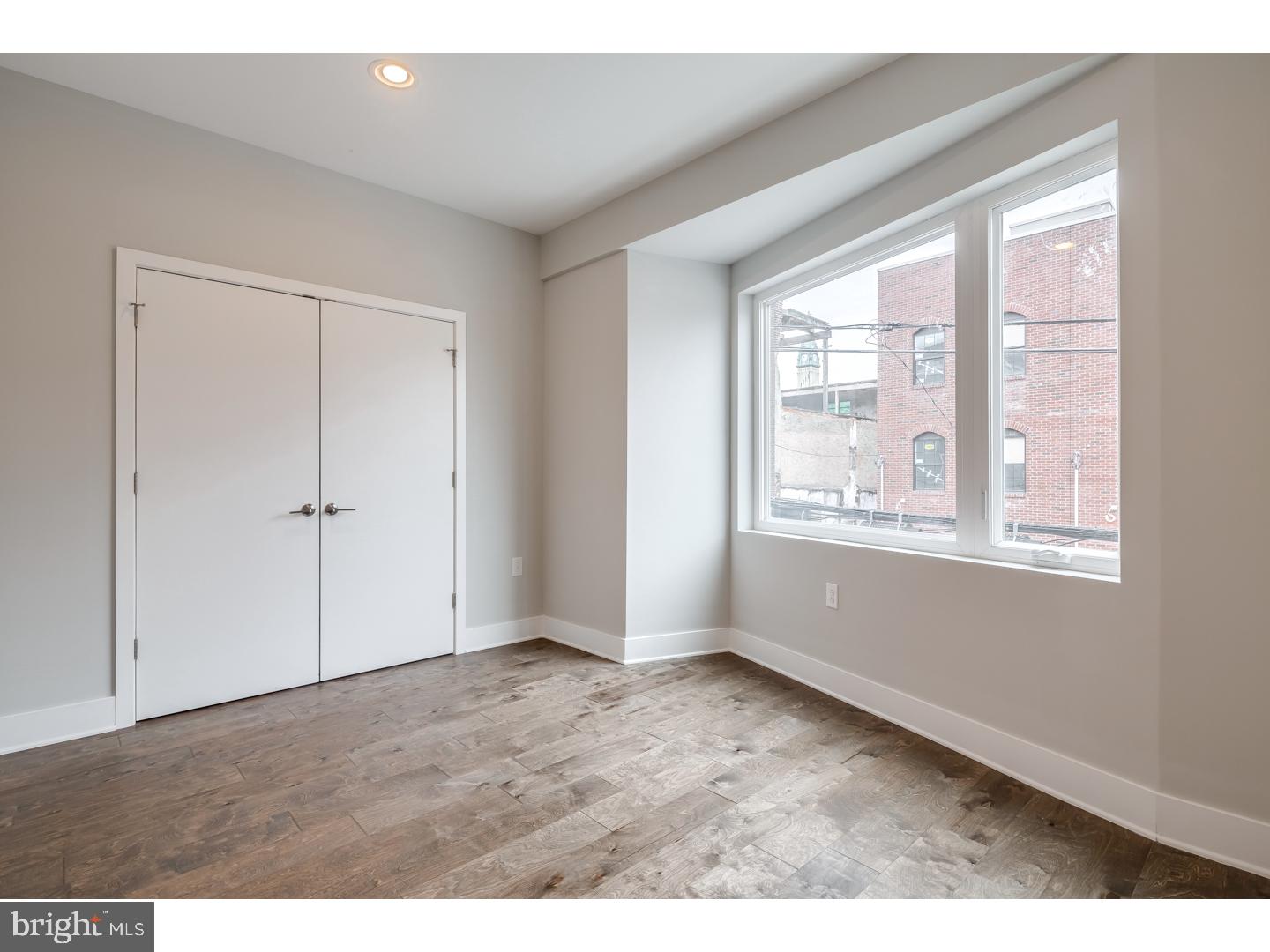 SOUTH KENSINGTON - Residential