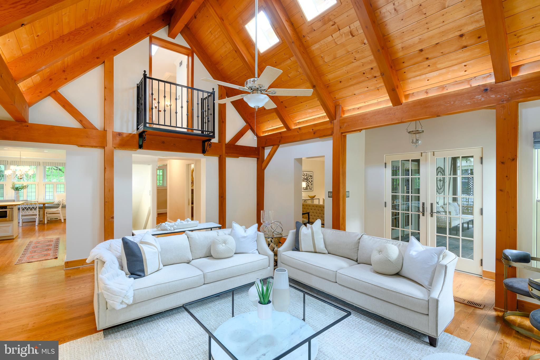 CHEVY CHASE - Residential