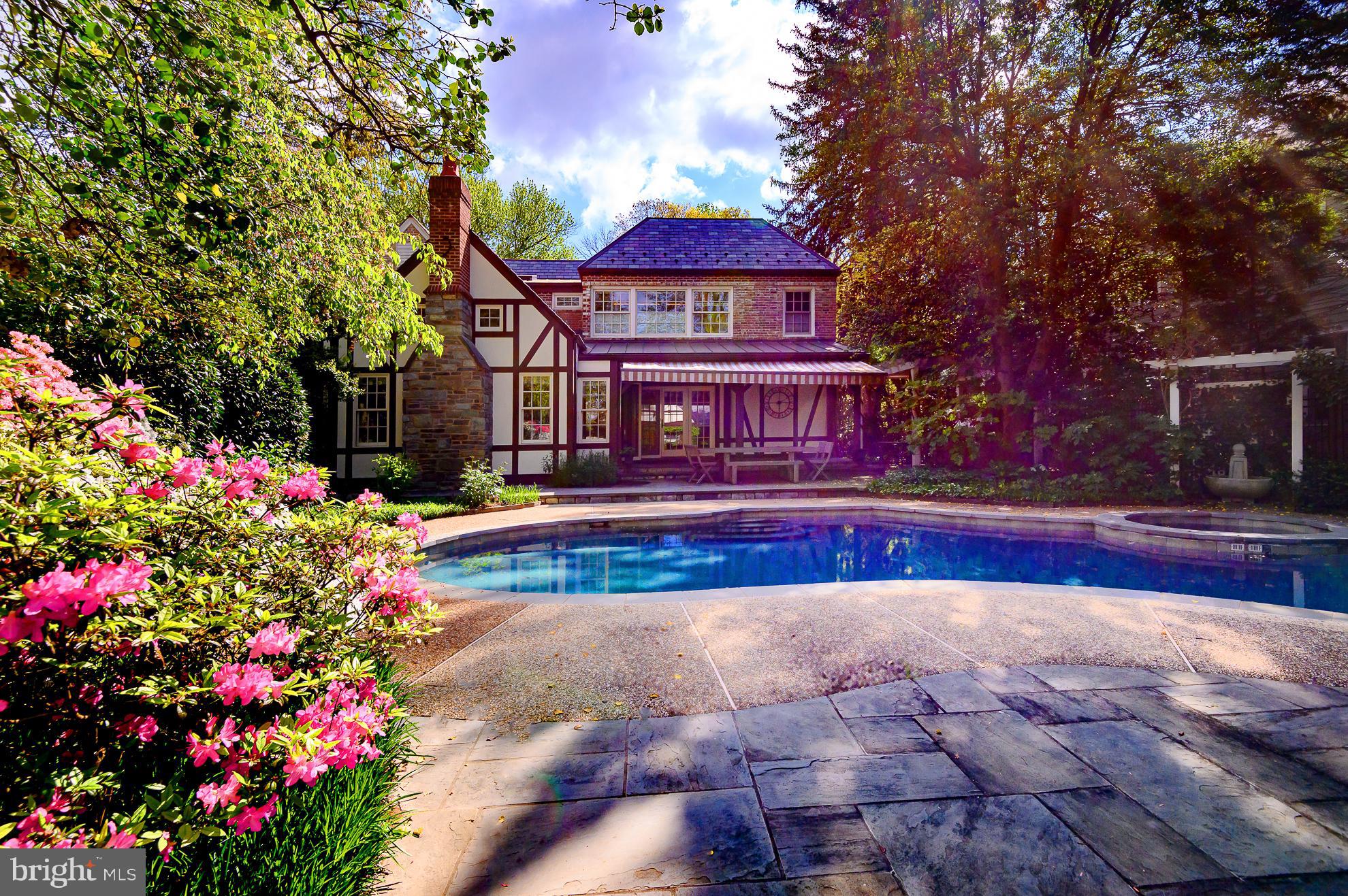 CHEVY CHASE - Residential