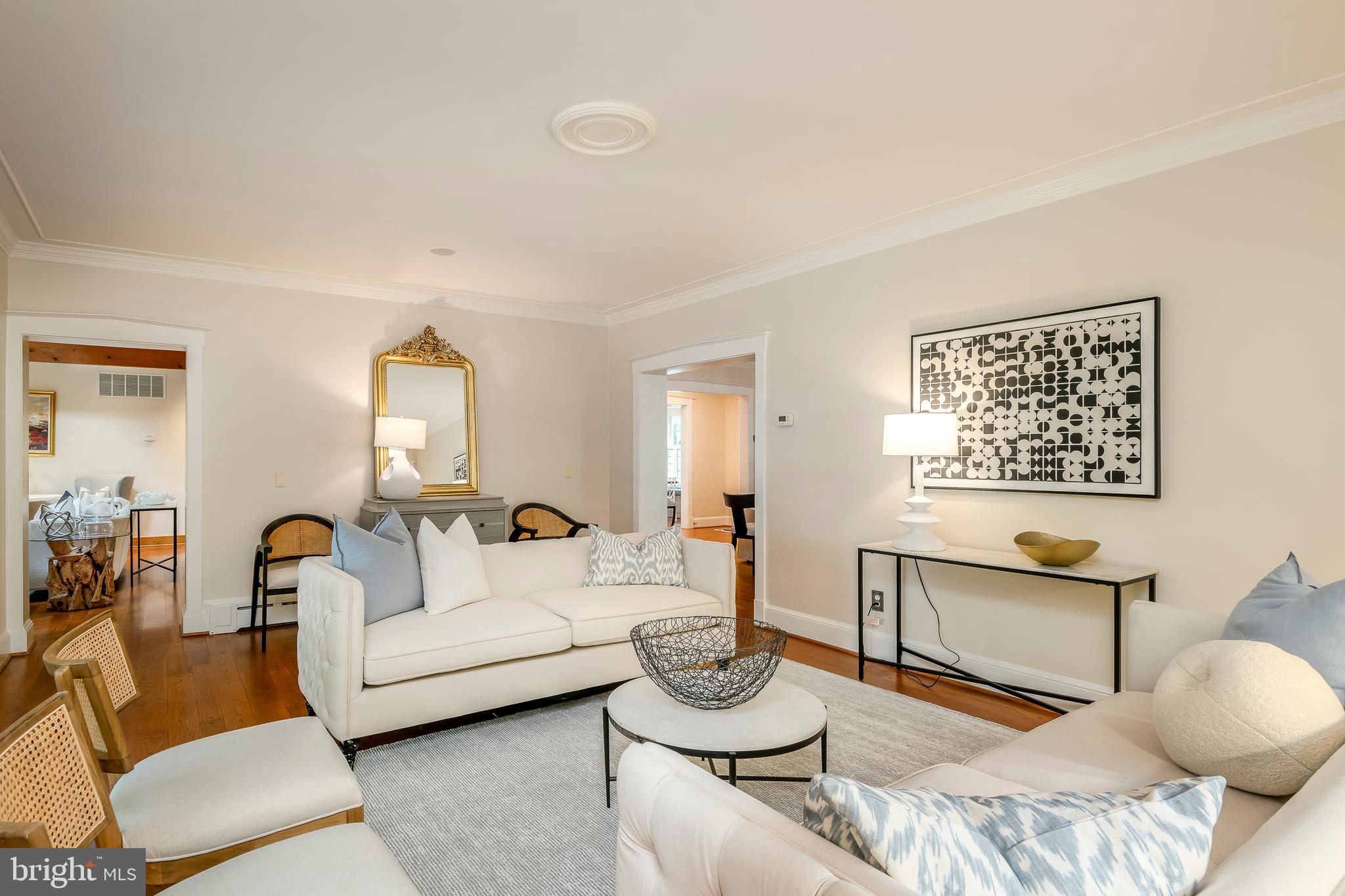 CHEVY CHASE - Residential