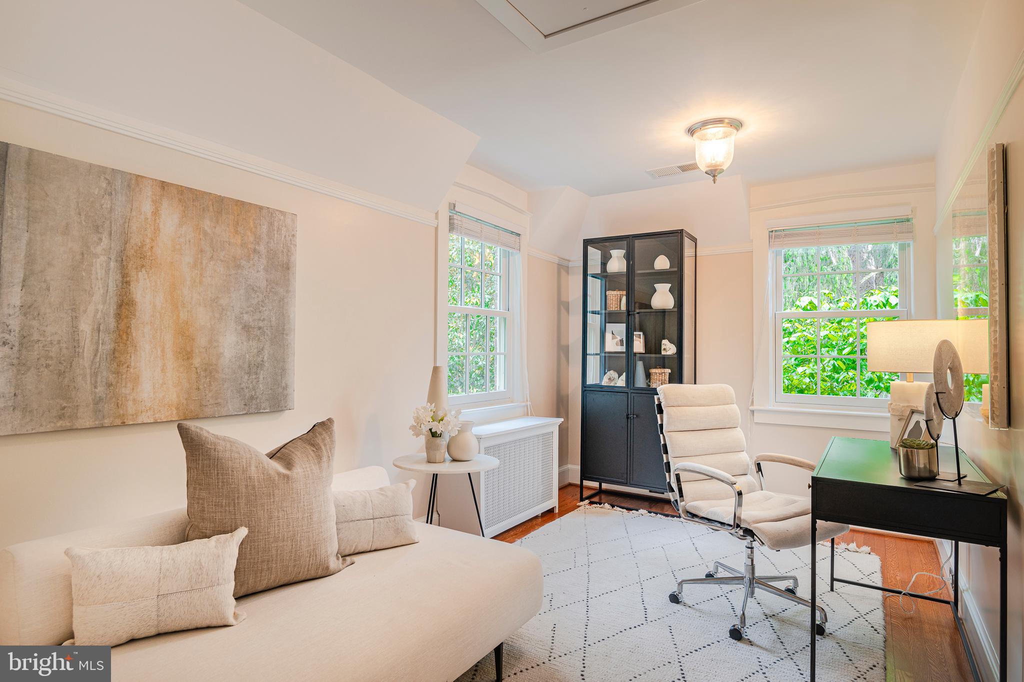 CHEVY CHASE - Residential