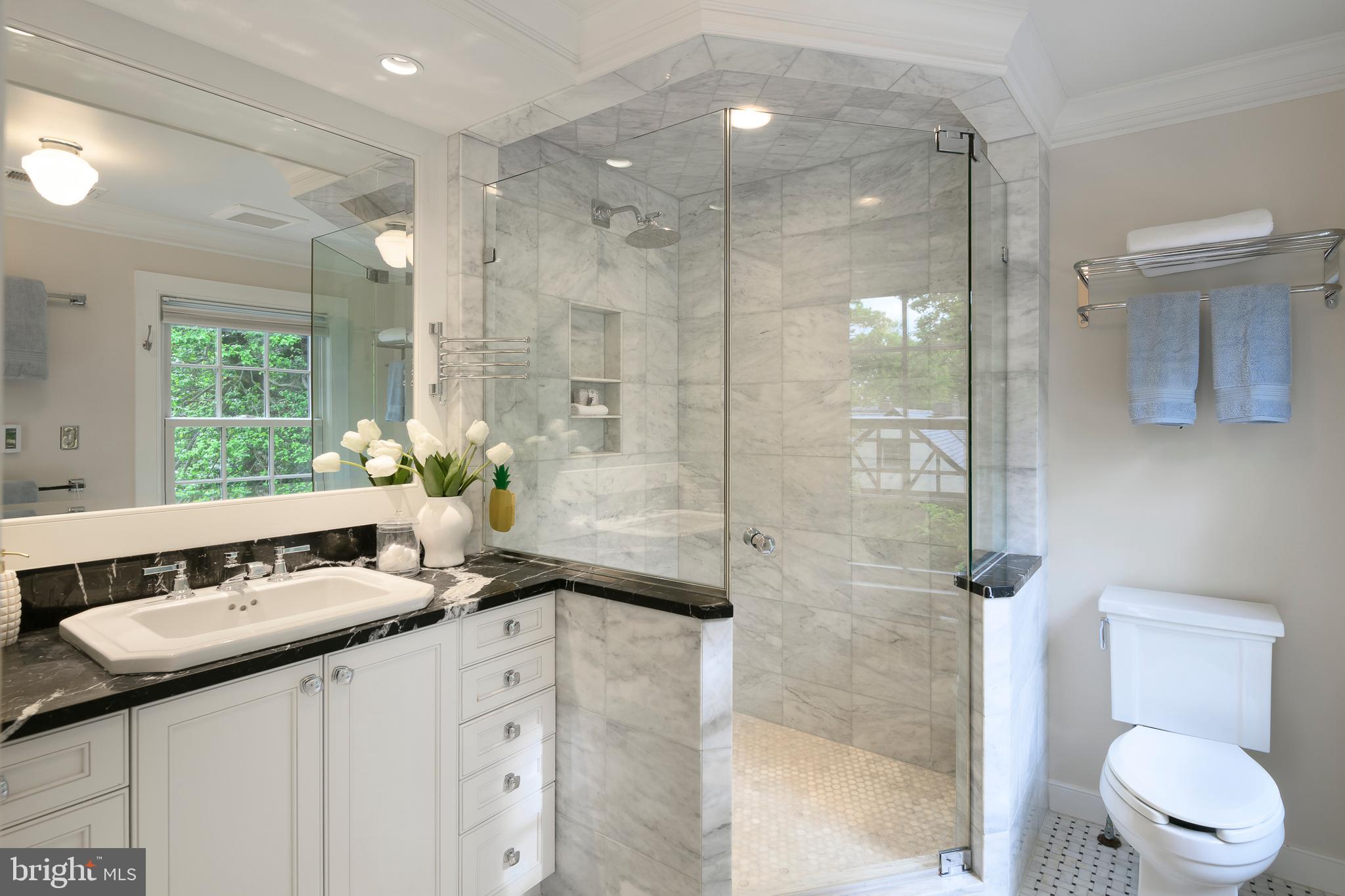 CHEVY CHASE - Residential