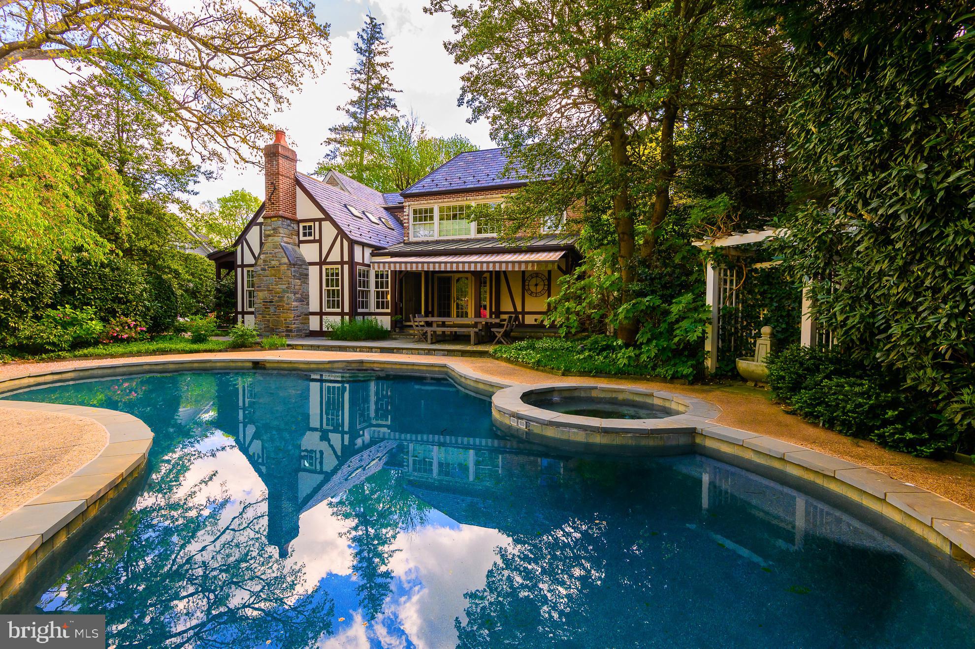 CHEVY CHASE - Residential