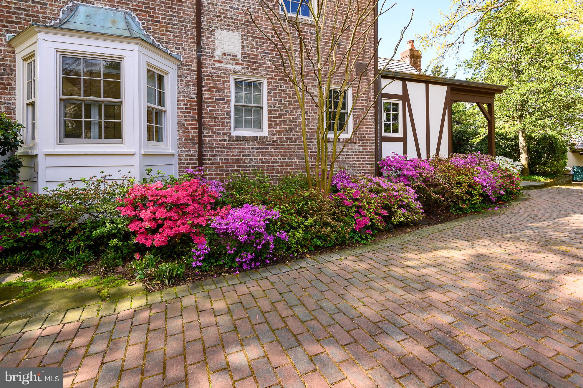 CHEVY CHASE - Residential