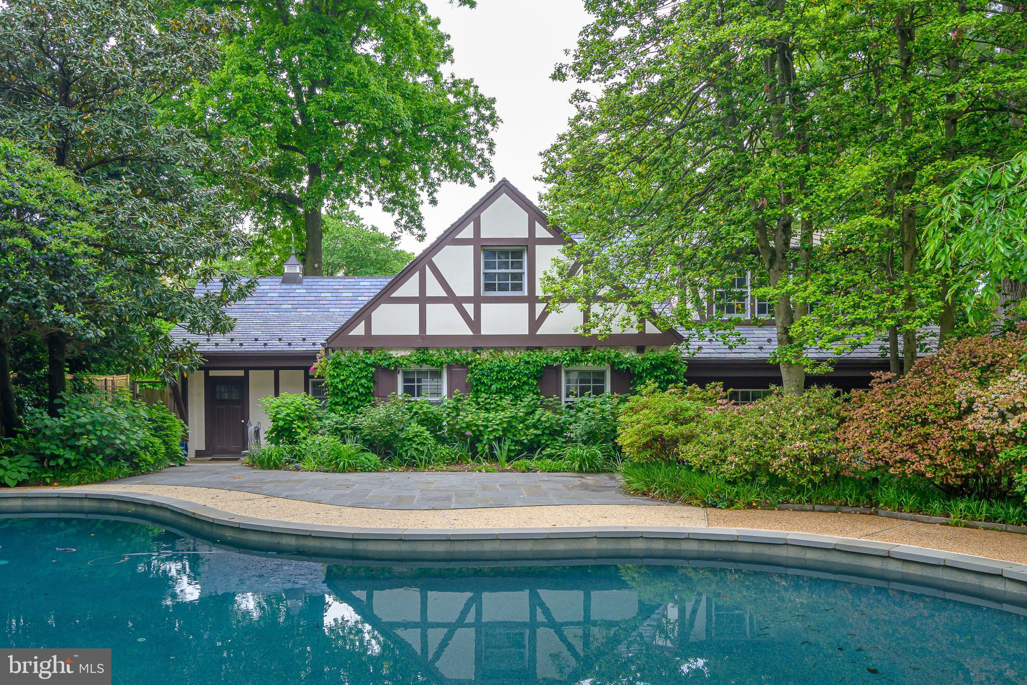 CHEVY CHASE - Residential