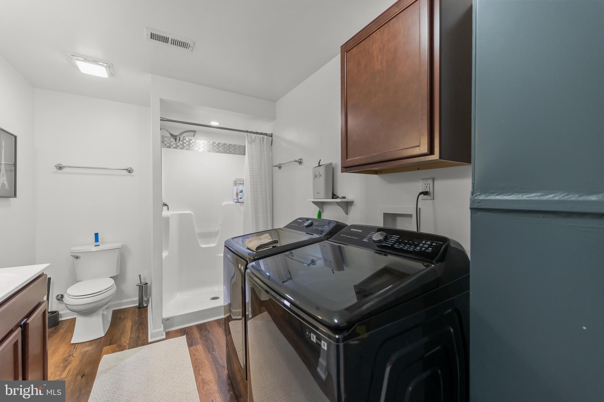 VINEYARDS - Residential