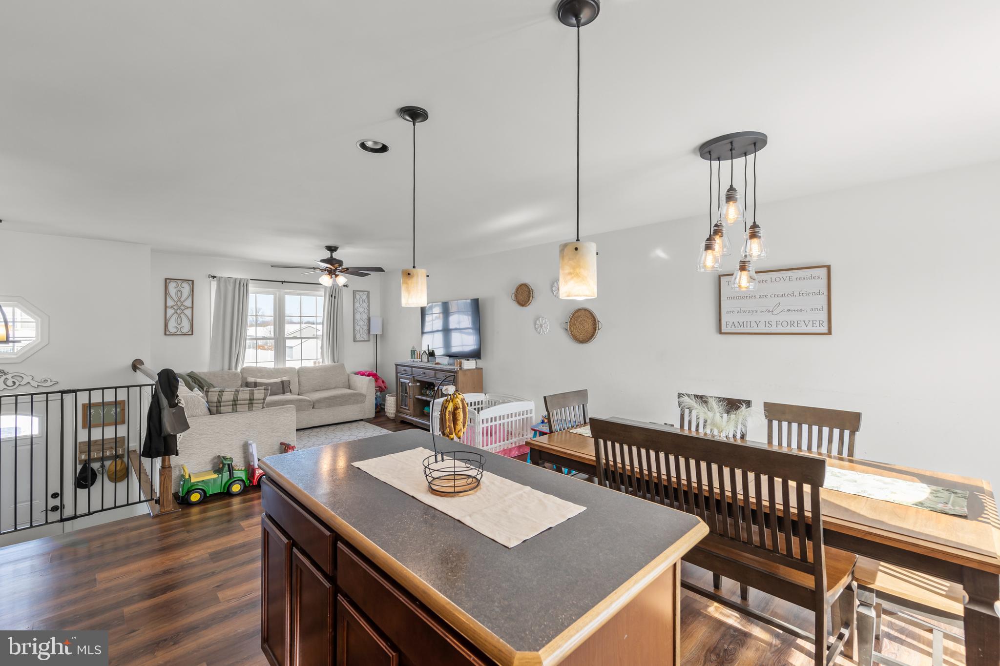 VINEYARDS - Residential