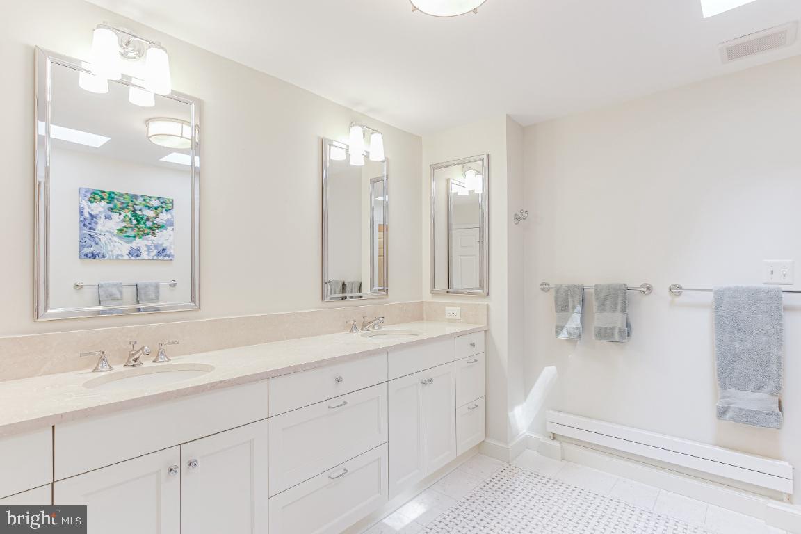 OLD GEORGETOWN ESTATES - Residential