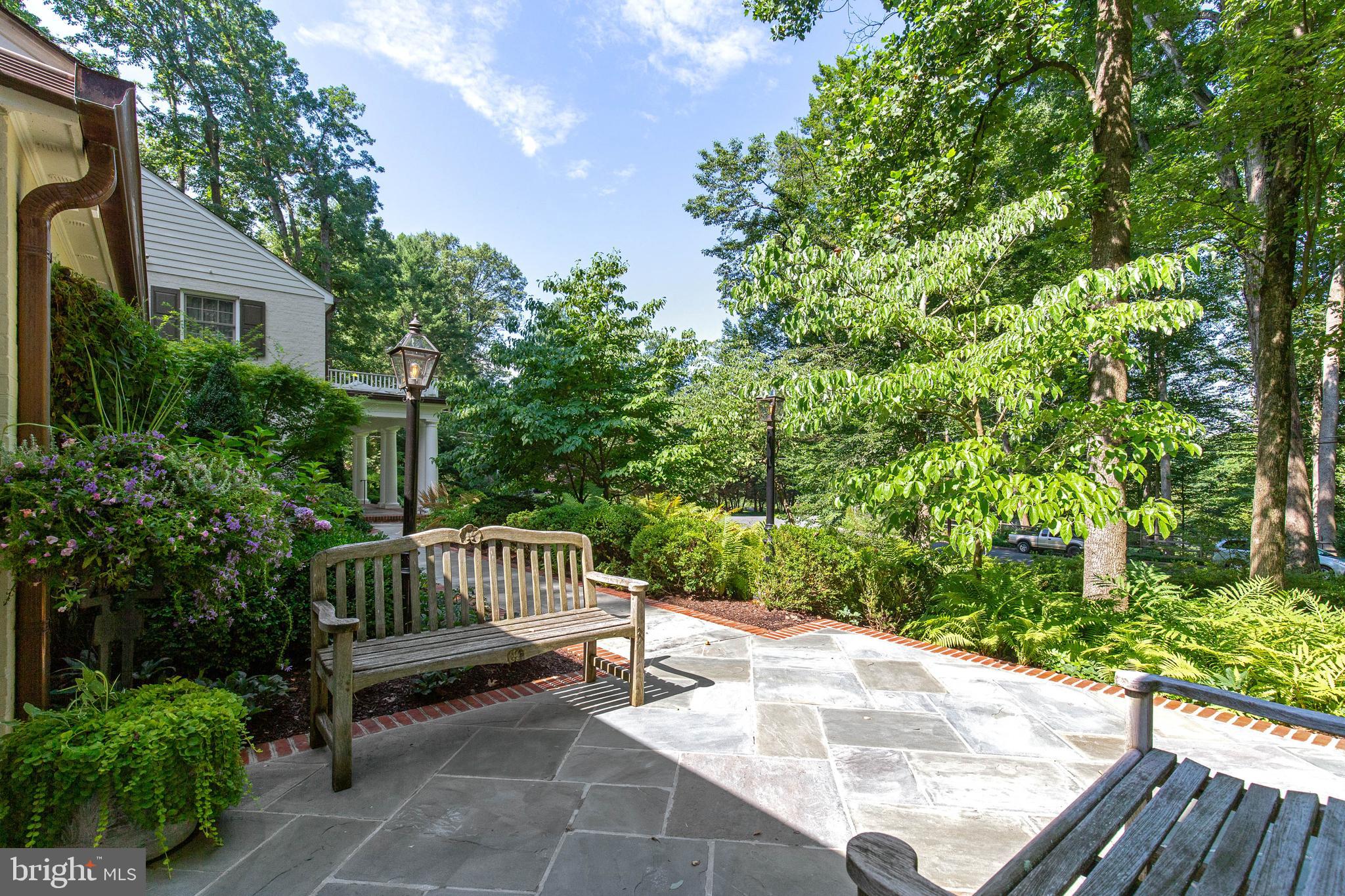 OLD GEORGETOWN ESTATES - Residential