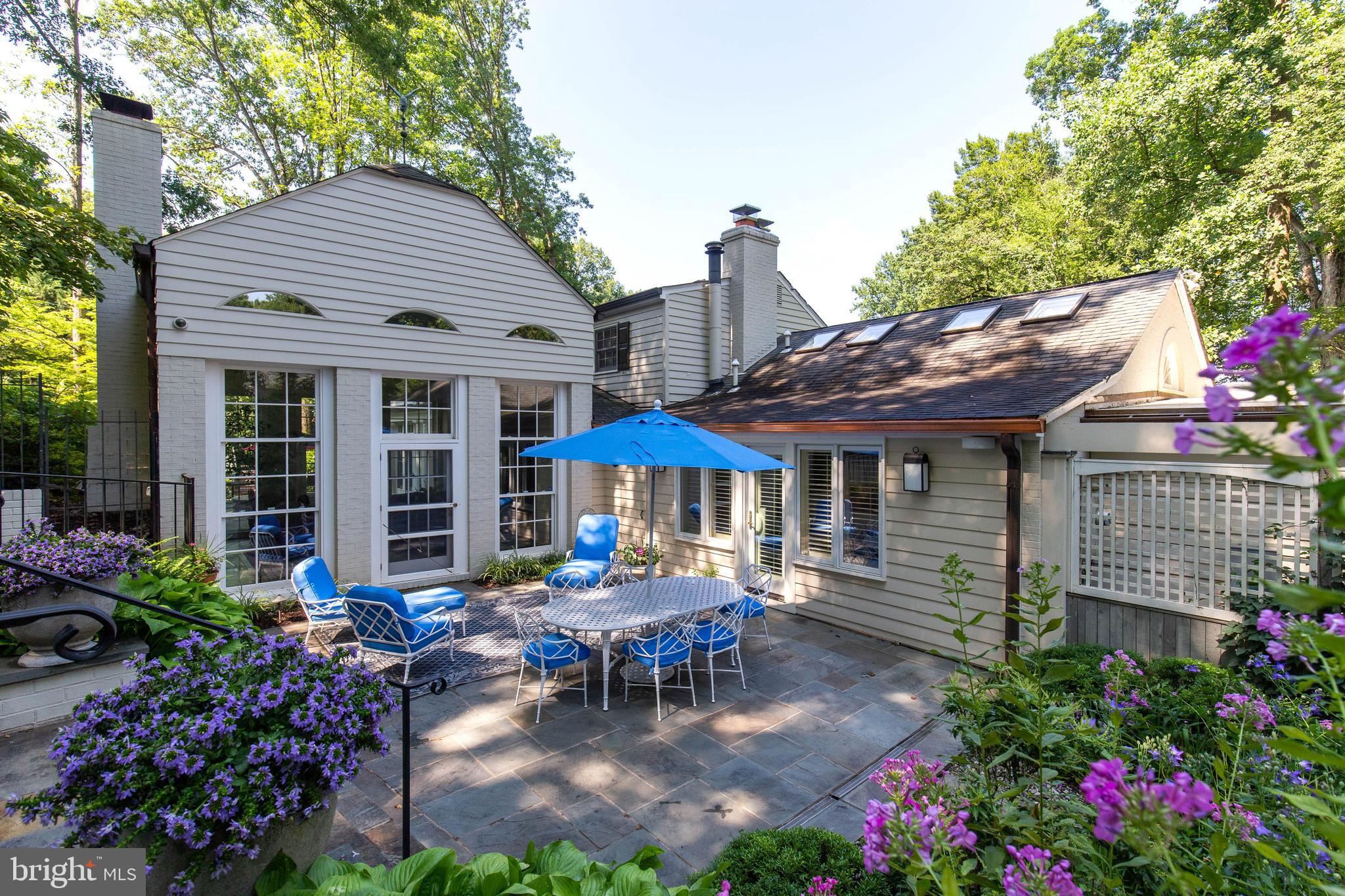 OLD GEORGETOWN ESTATES - Residential