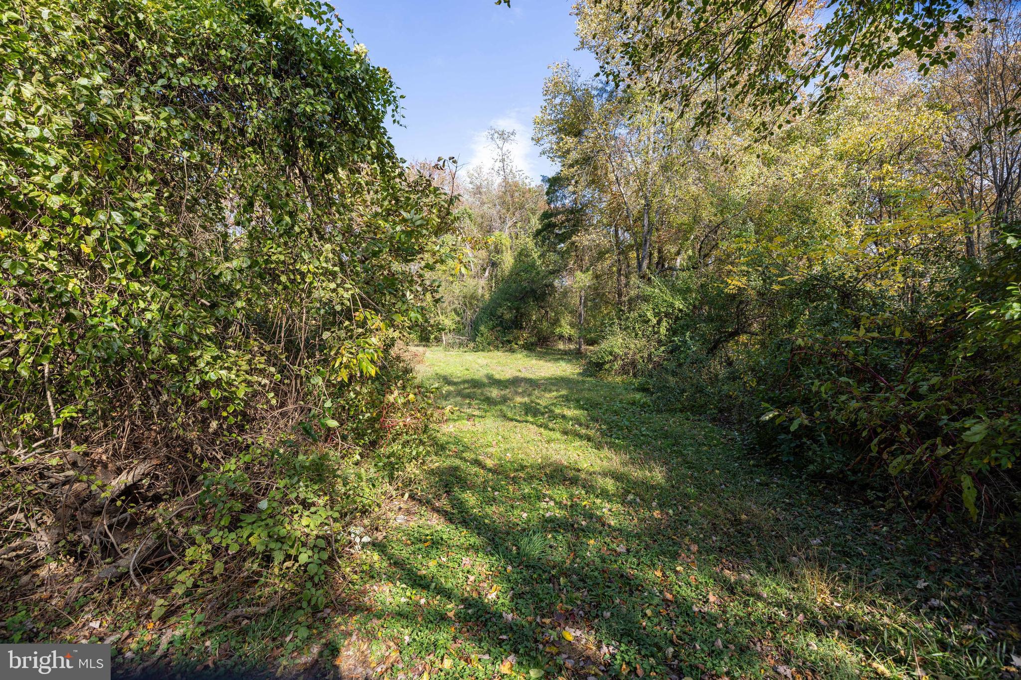 NONE AVAILABLE - Land