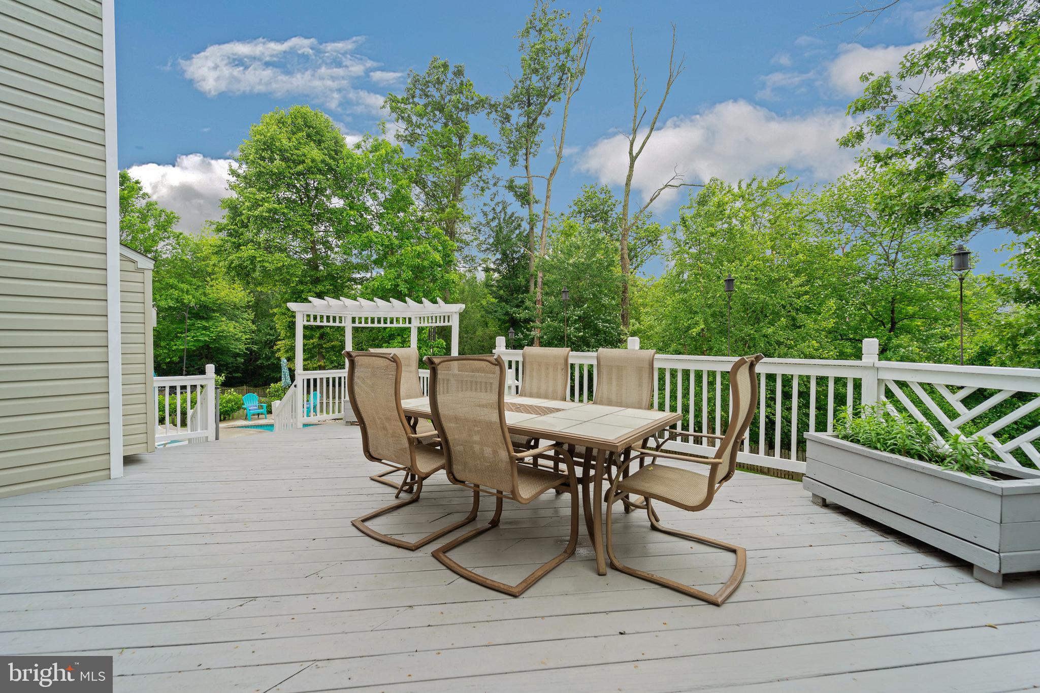 FIELDS OF NOTTINGHAM - Residential