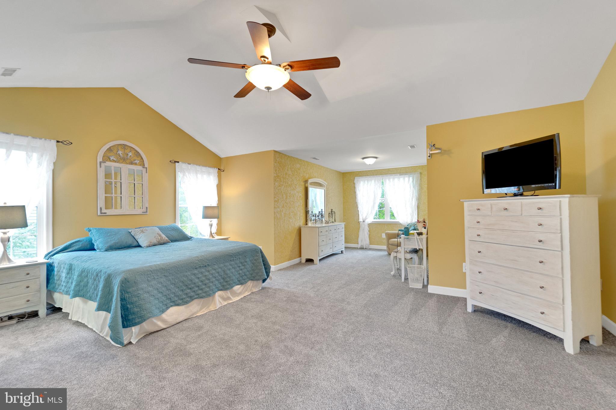 FIELDS OF NOTTINGHAM - Residential